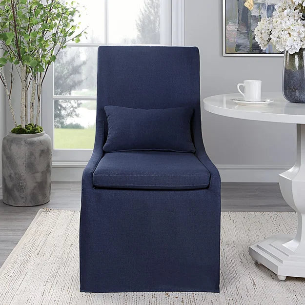 Amie Armless Chair