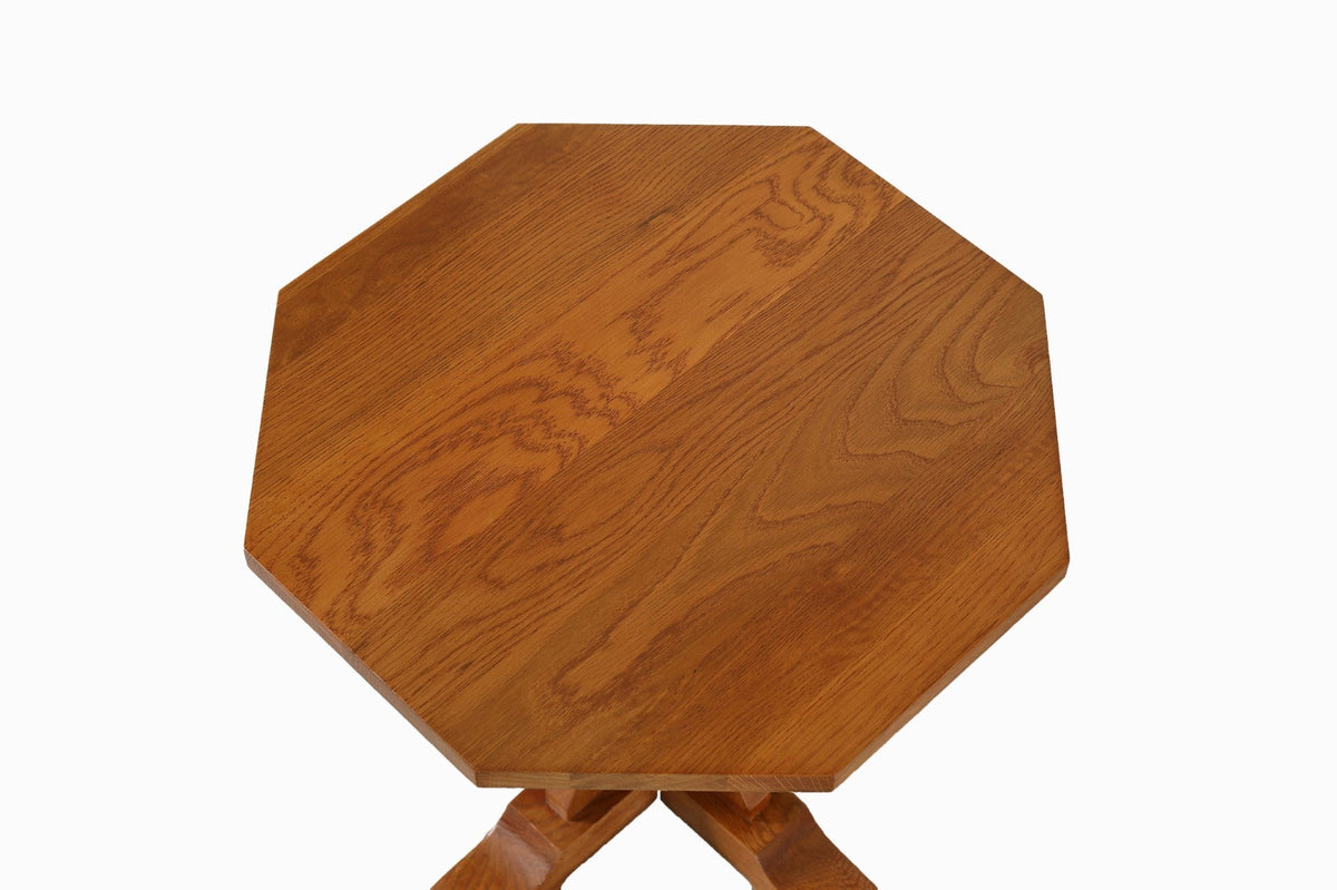Mission Solid Oak Mouse Detail End Table