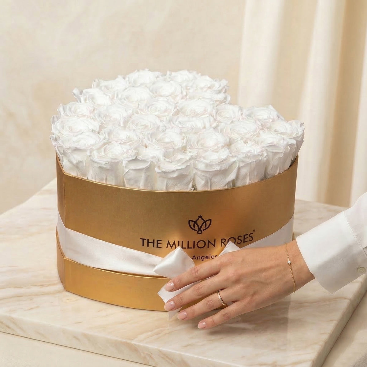 Heart Gold Box | White Roses