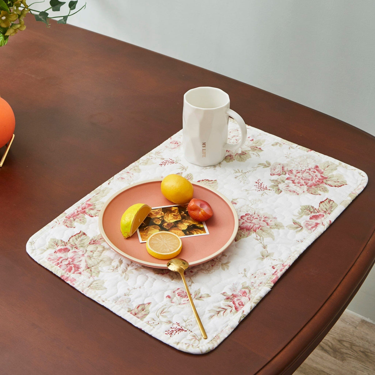 Bedding Set of 4-Pieces Dainty Cottage Floral Roses Quilted Cotton Dining Table Placemats 13” x 19” (3036)