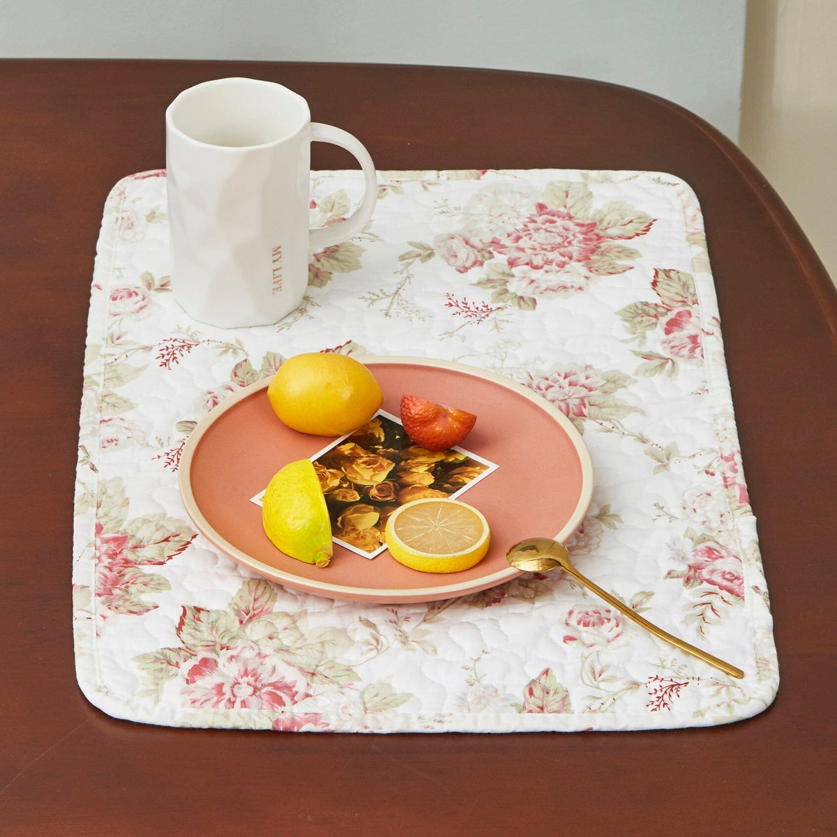 Bedding Set of 4-Pieces Dainty Cottage Floral Roses Quilted Cotton Dining Table Placemats 13” x 19” (3036)