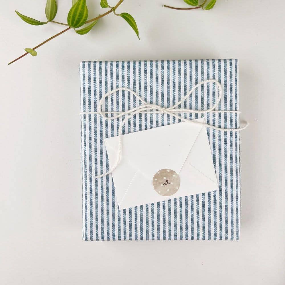 Hobnail bouquet mini enclosure notecard