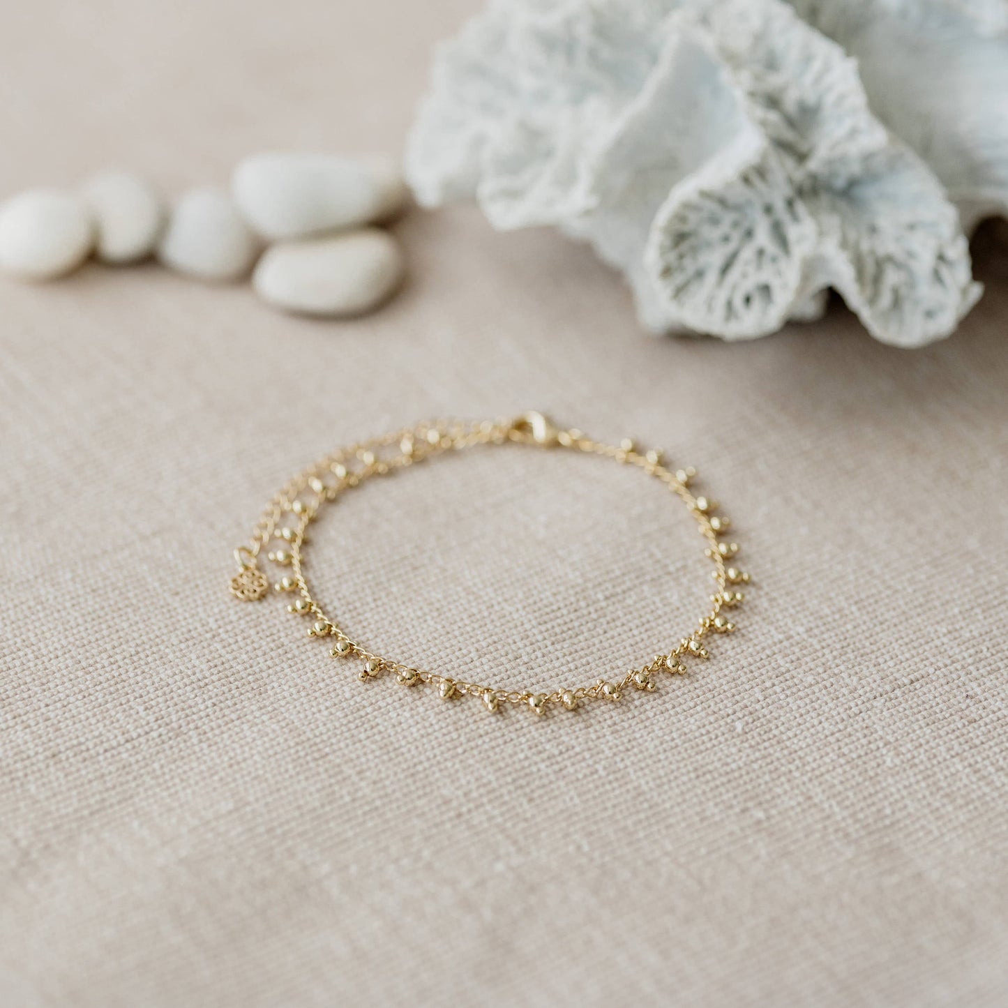 Anklet-Droplet Style