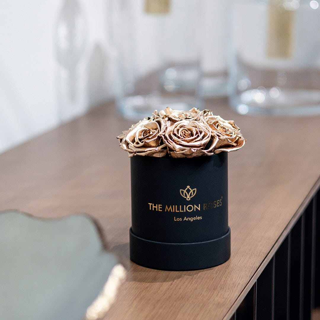 Essence Black Box | Gold Roses