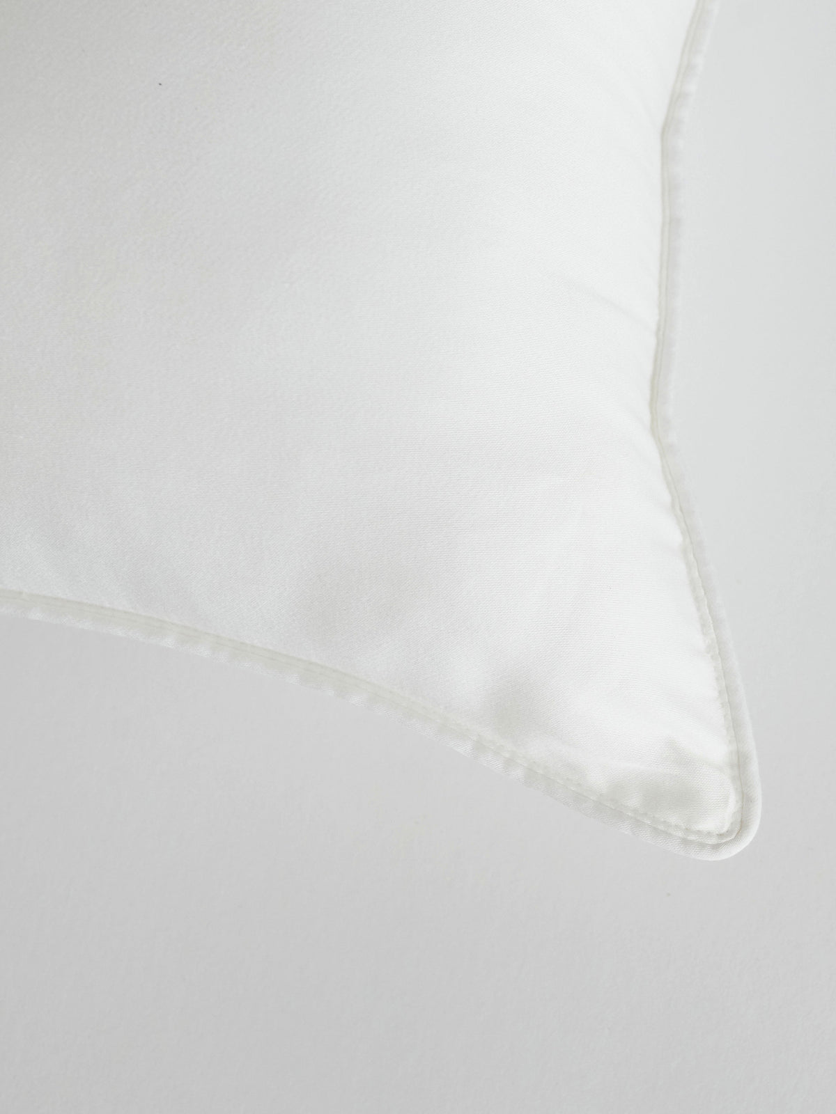 Bamboo Down Alternative Travel Pillow