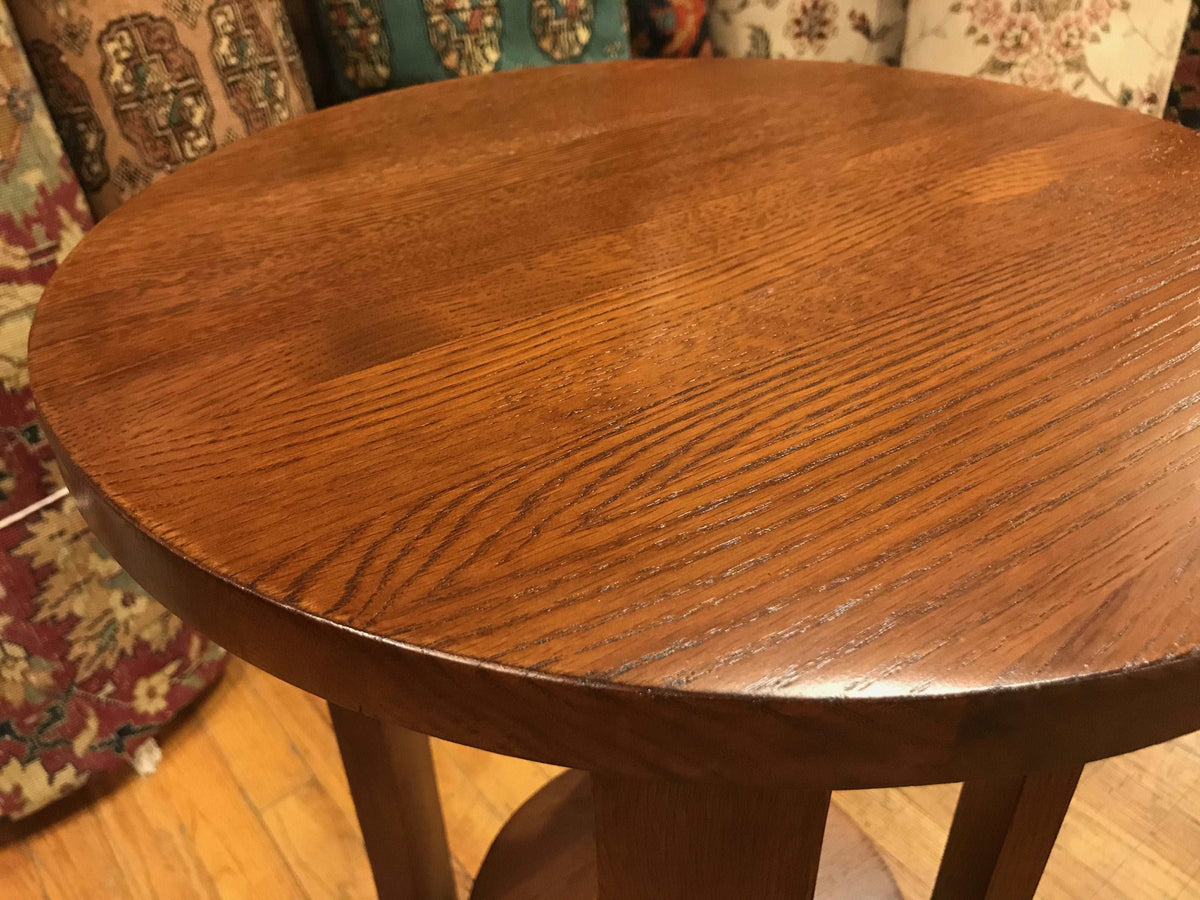 Mission Style Oak Round End Table - Michael's Cherry