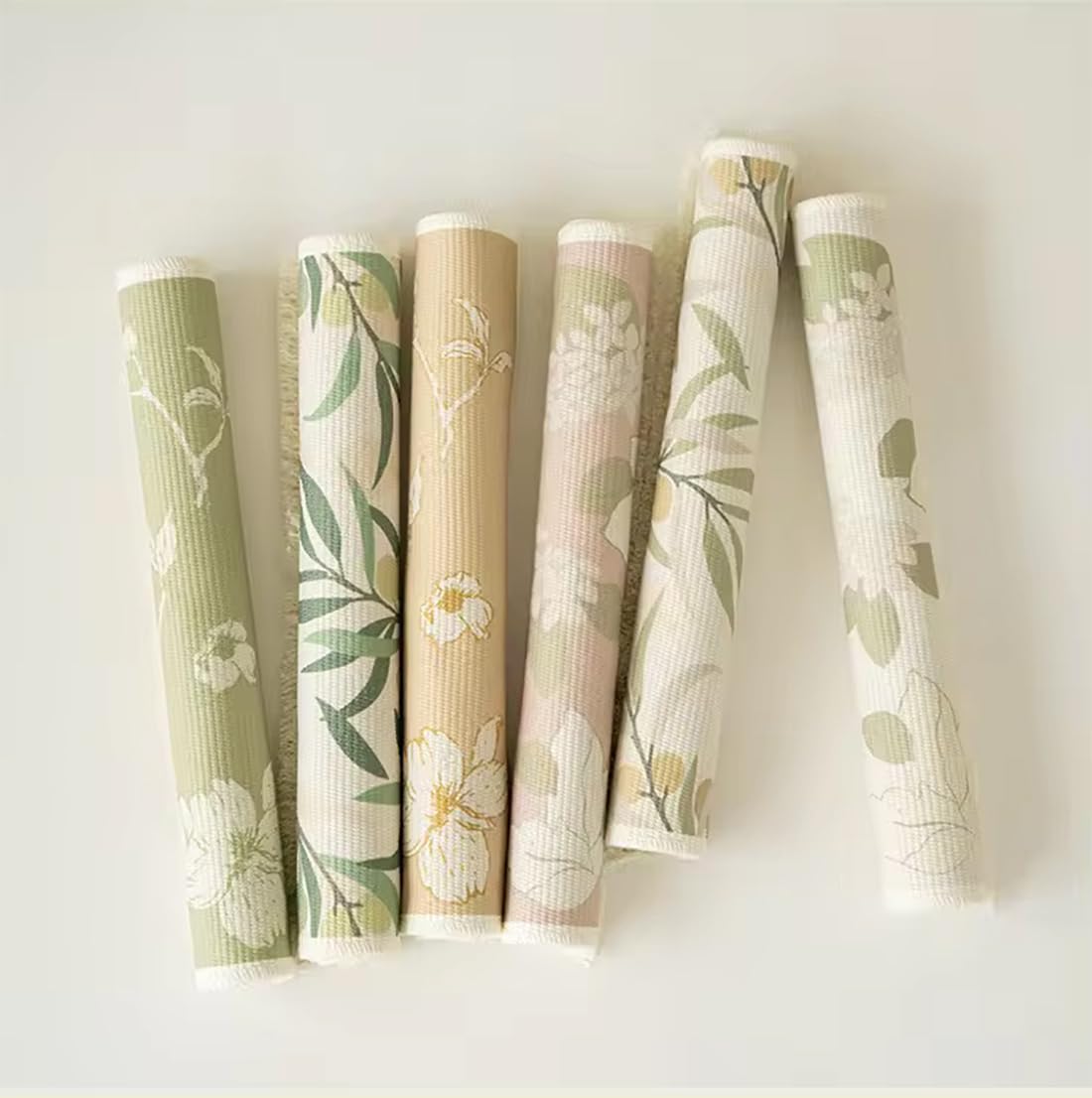 Fennco Styles Wildflowers Printed with Fringe Placemats 14" W x 19" L, Set of 4 - Pink Floral Table Mats for Dining Room, Banquets, Family Gatherings, and Holidays
