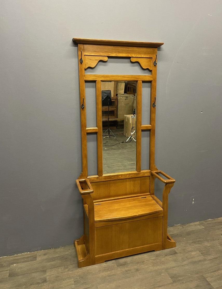Oak Hall Tree with Storage Trunk