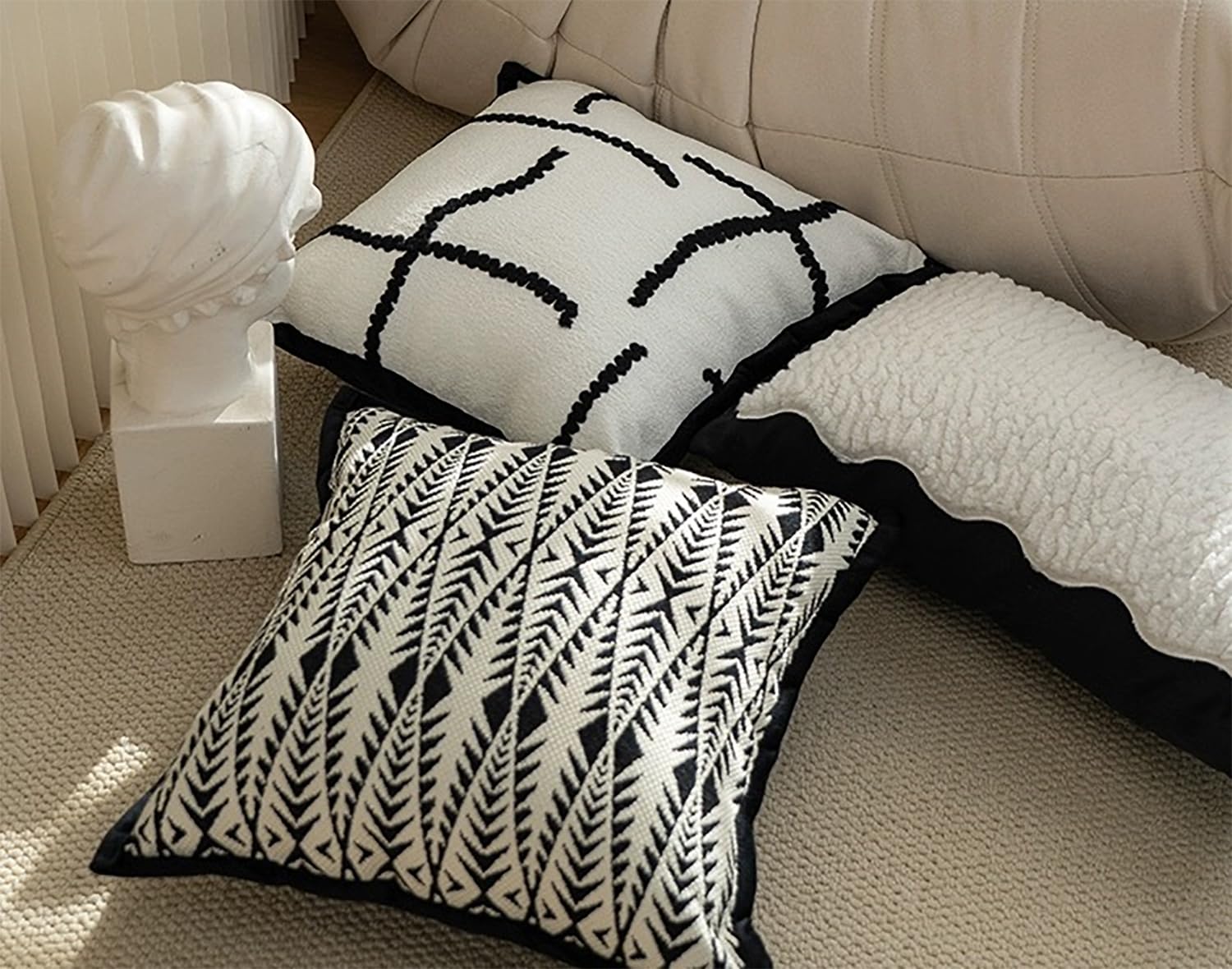 Fennco Styles Jacquard Moroccan Diamond Decorative Filled Throw Pillow 18" W X 18" L - Black Woven Soft Cushion for Home, Couch, Bedroom, Living Room and Office Décor
