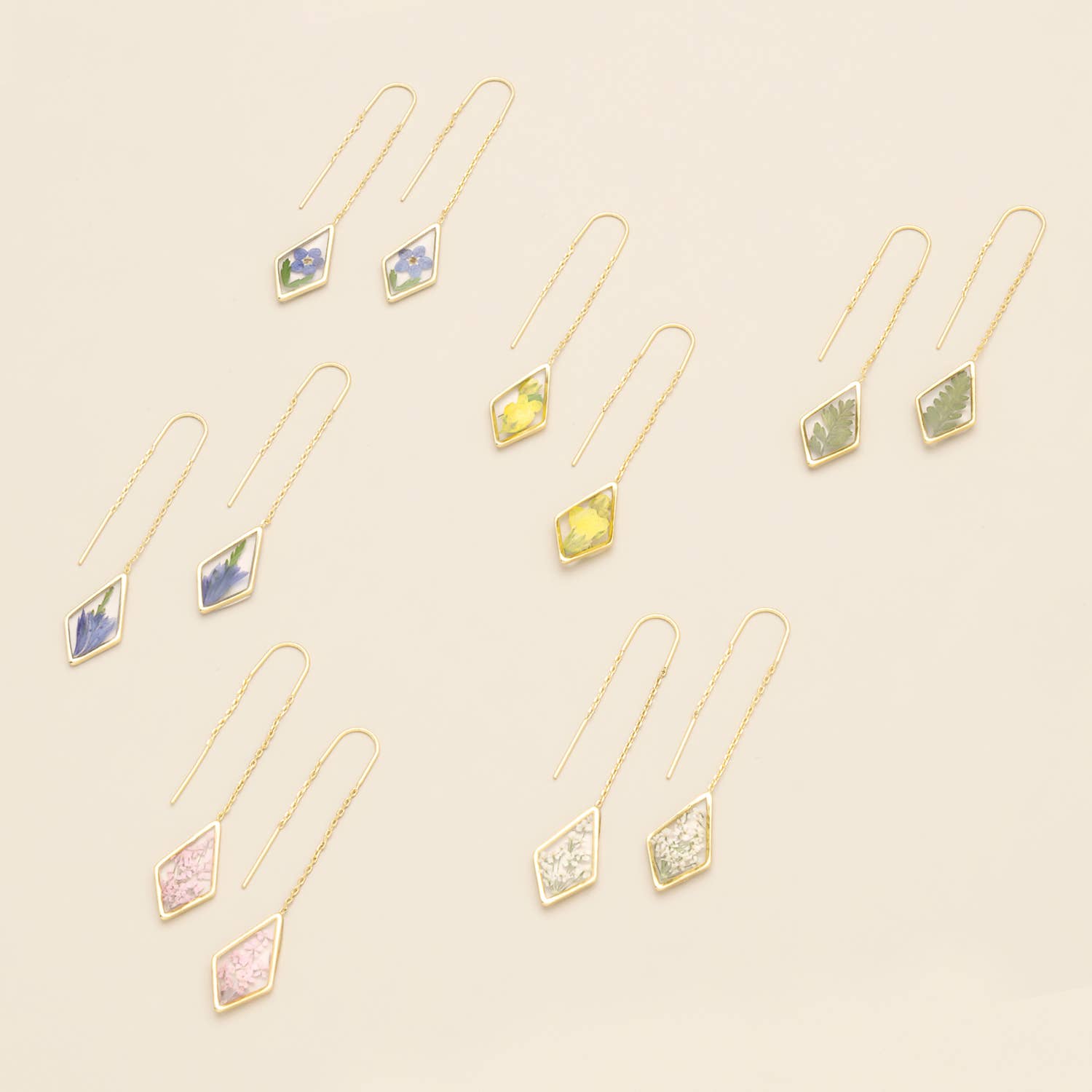 Pressed Flower Thread Earring - Pink Lace Flower/Gold