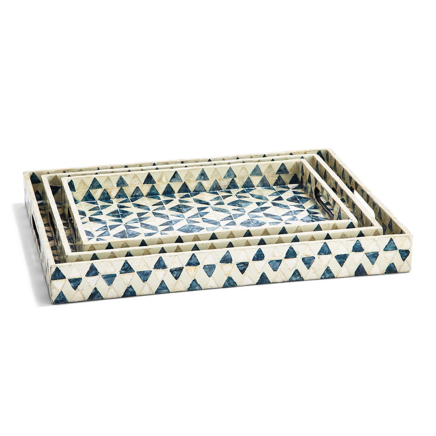 Daphne Pearl Trays