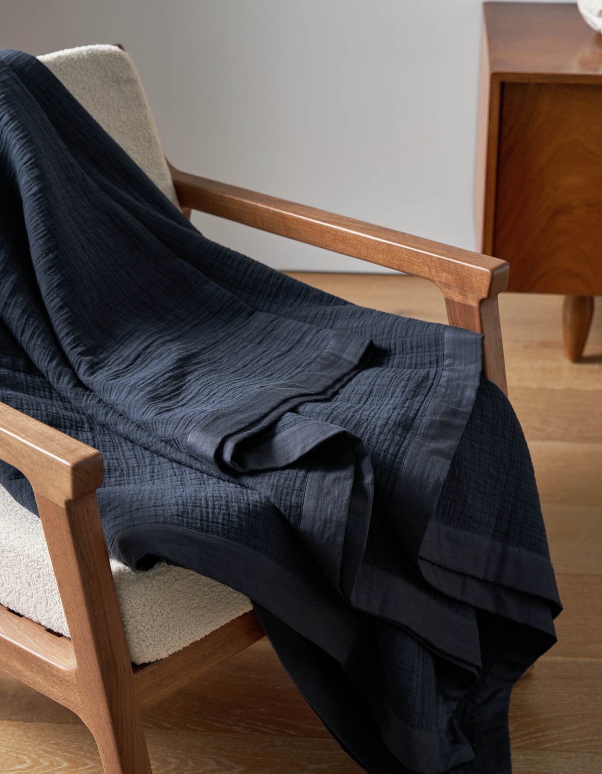 Waterfront Grid Matelasse Blanket