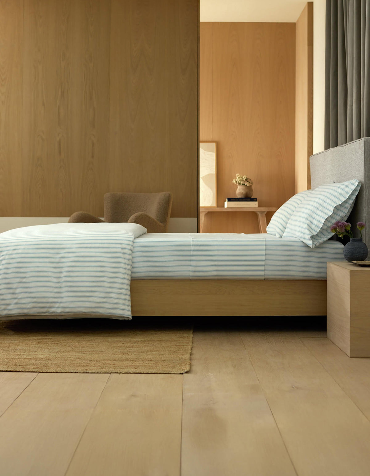 Soft-Wash Cotton Bedding Deluxe Bundle - Down Alternative