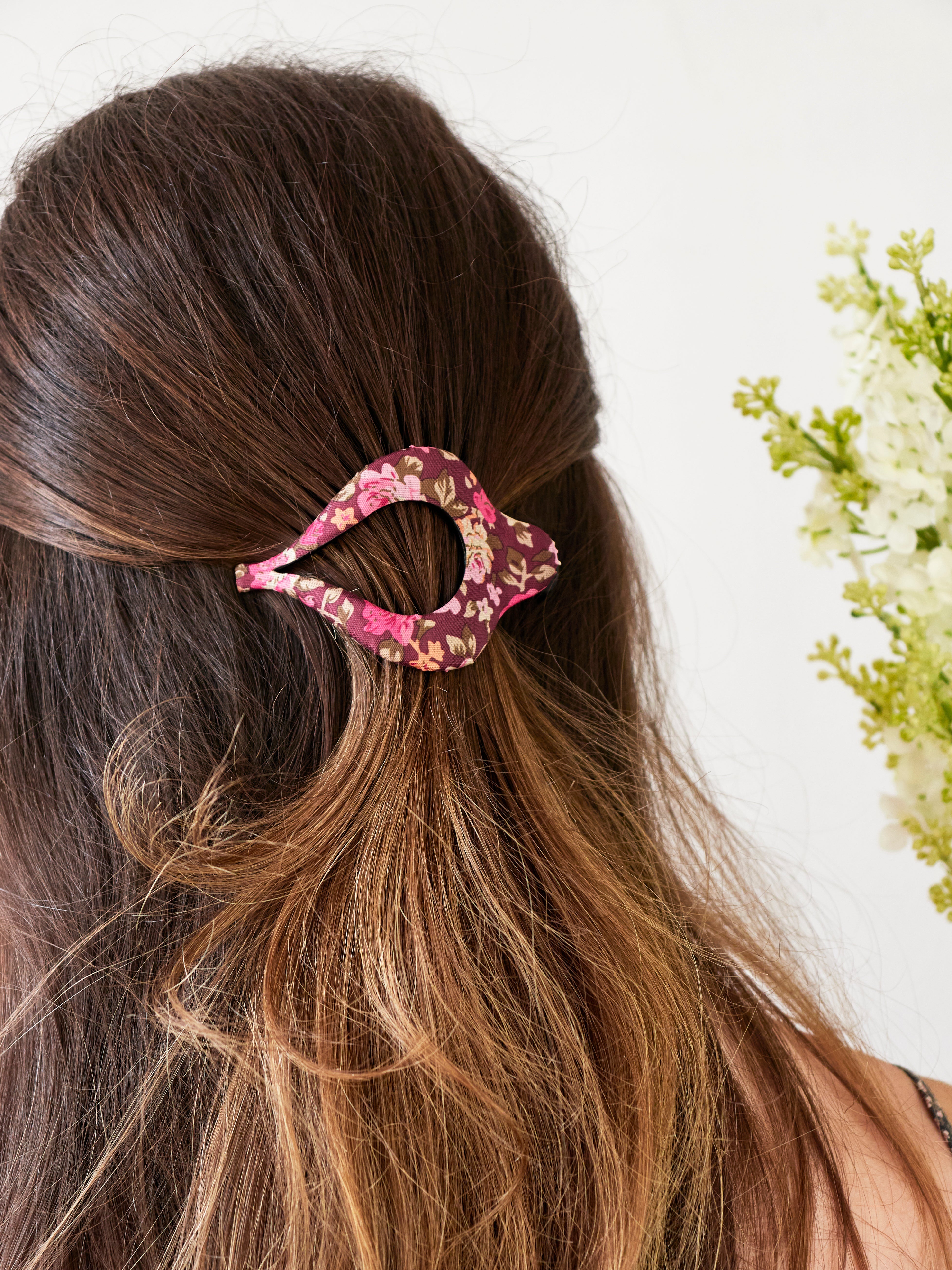 Cottage Rose Arc Hair Clip