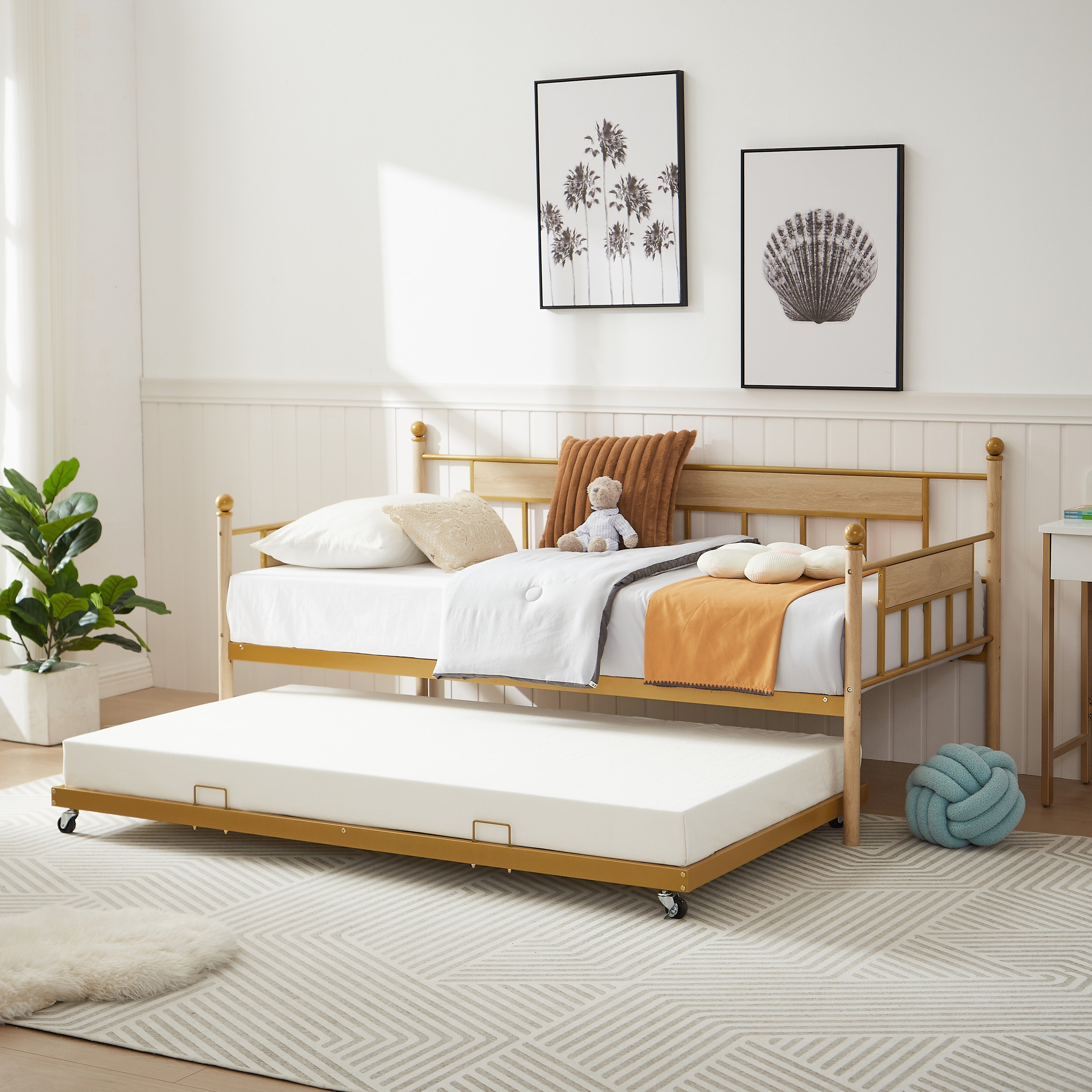 Daybed sofa bed metal framed with trundle twin size golden 77'' L x 40.6'' W x 14.5''H