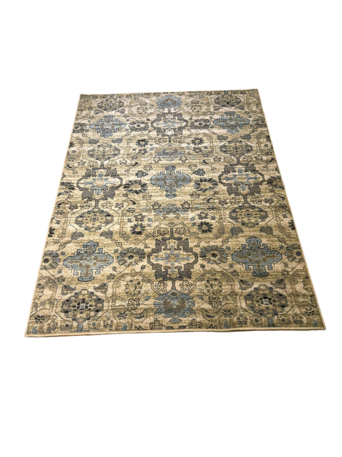 Persian-Inspired. Modern Defined. Turkish Made Rug, size 5' 4" x 7' 4"