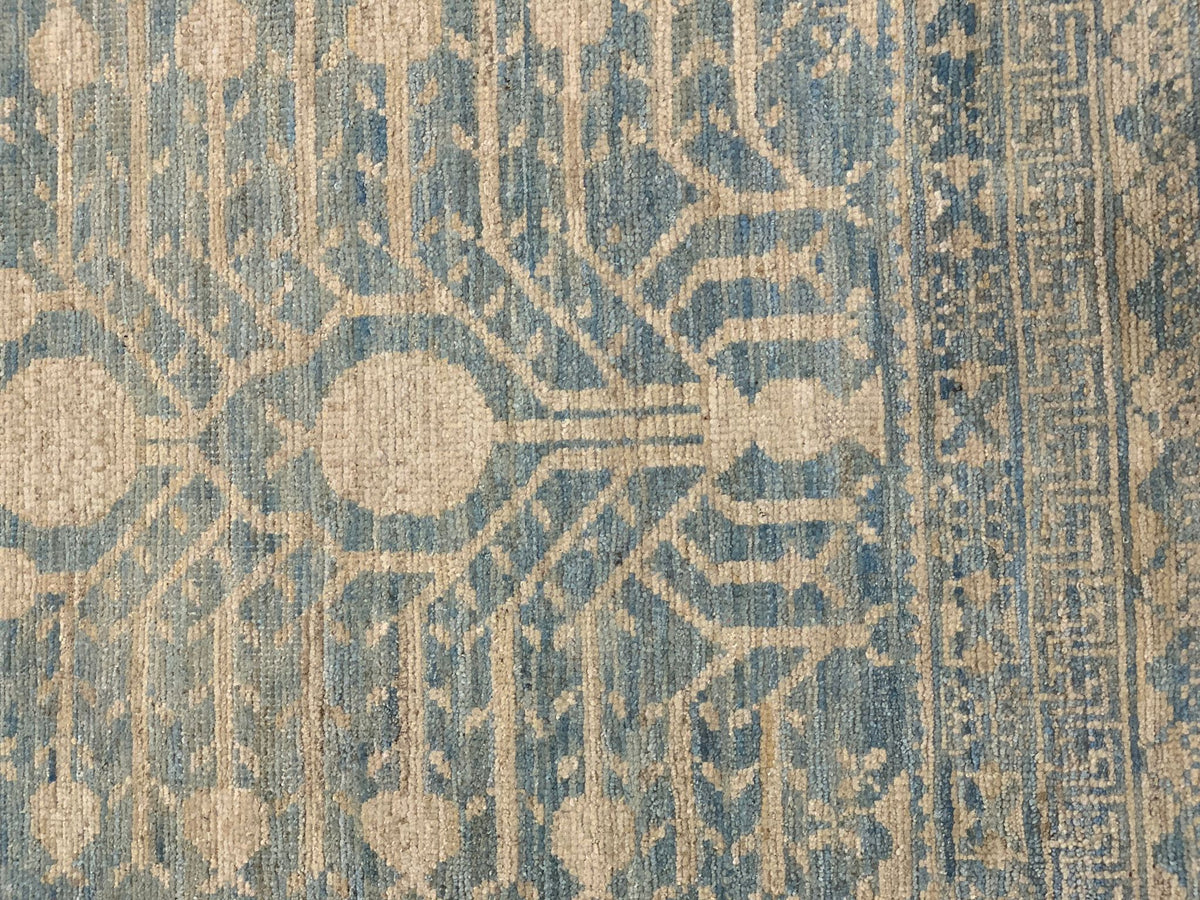 Khotan Pomegranate design Oriental Rug, size 4" x 6" (D)