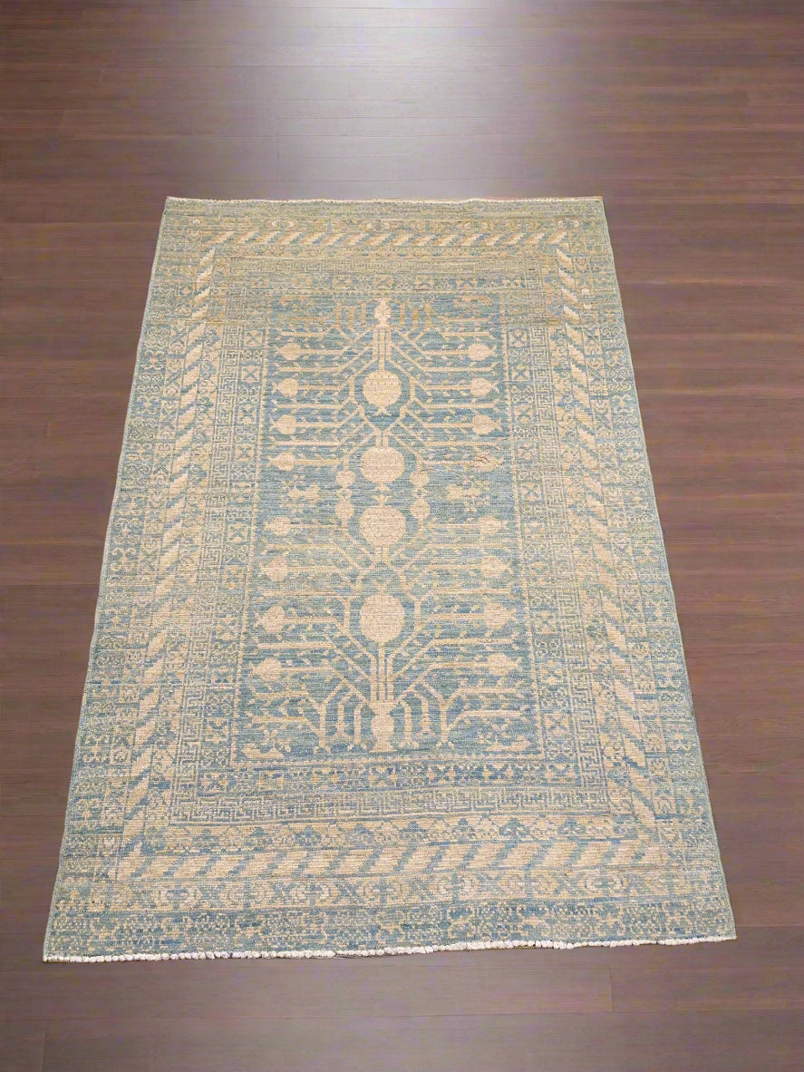 Khotan Pomegranate design Oriental Rug, size 4" x 6" (D)