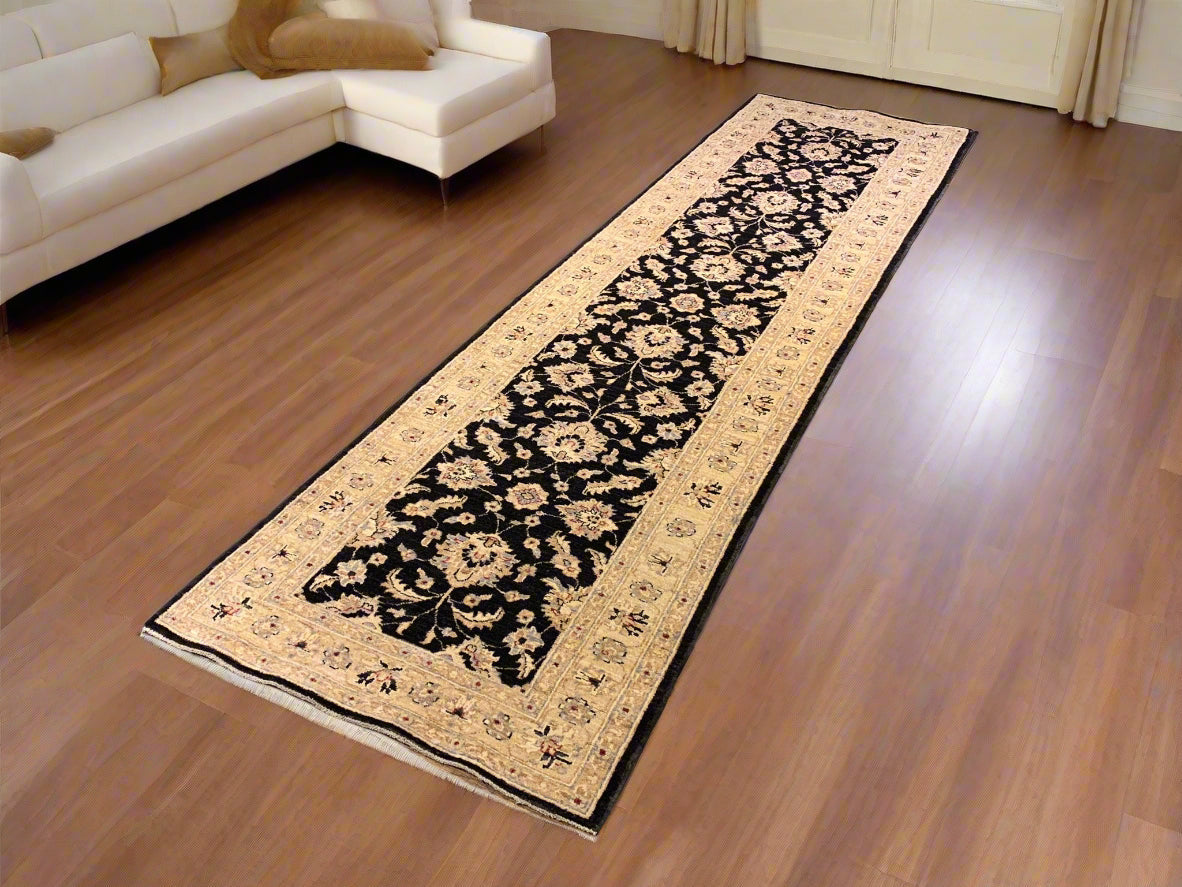 Hand-Knotted Sultanabad Vegetable-Dyed Wool Rug, 2' 7" x 9' 8" (K)