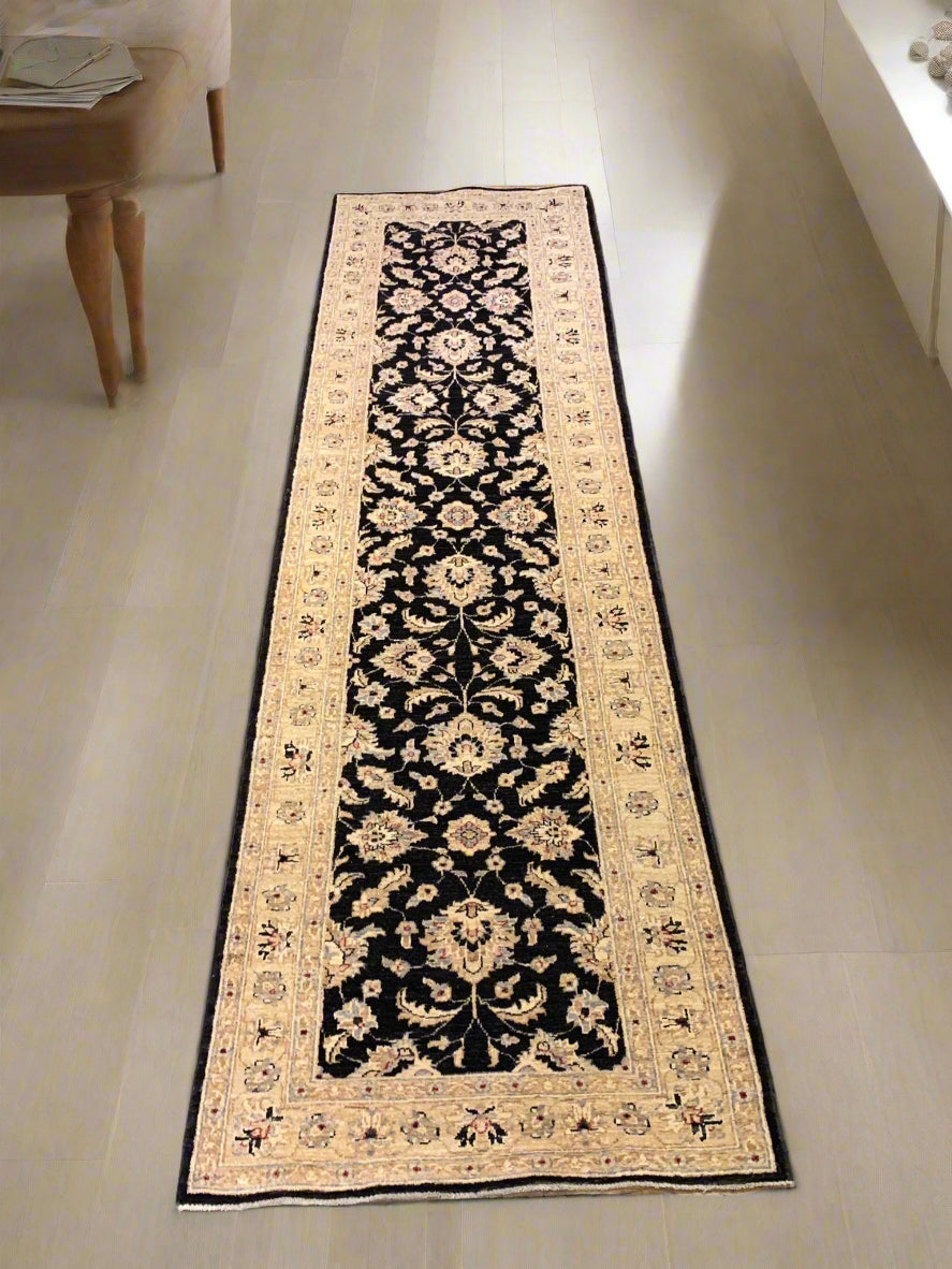 Hand-Knotted Sultanabad Vegetable-Dyed Wool Rug, 2' 7" x 9' 8" (K)