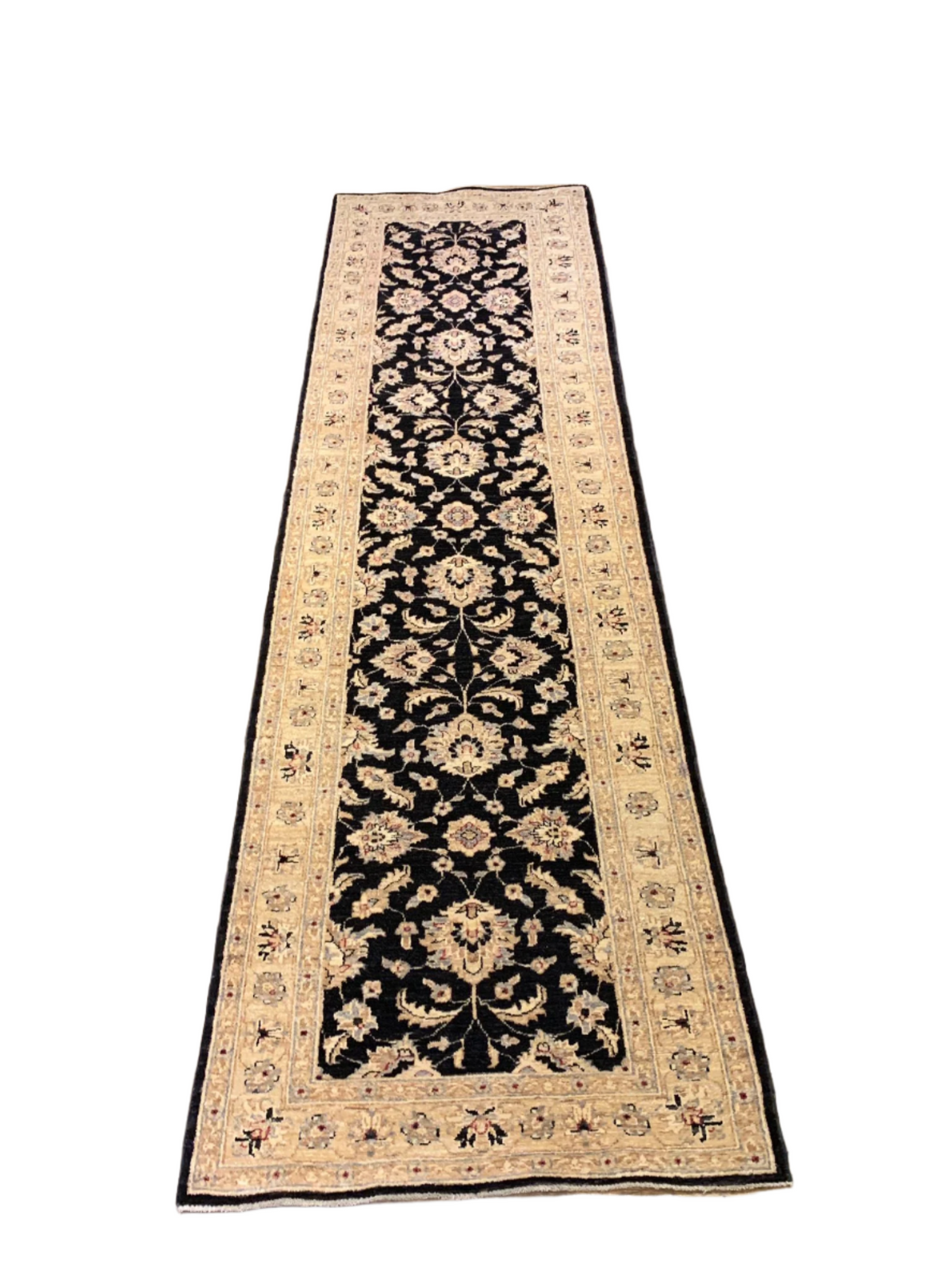 Hand-Knotted Sultanabad Vegetable-Dyed Wool Rug, 2' 7" x 9' 8" (K)