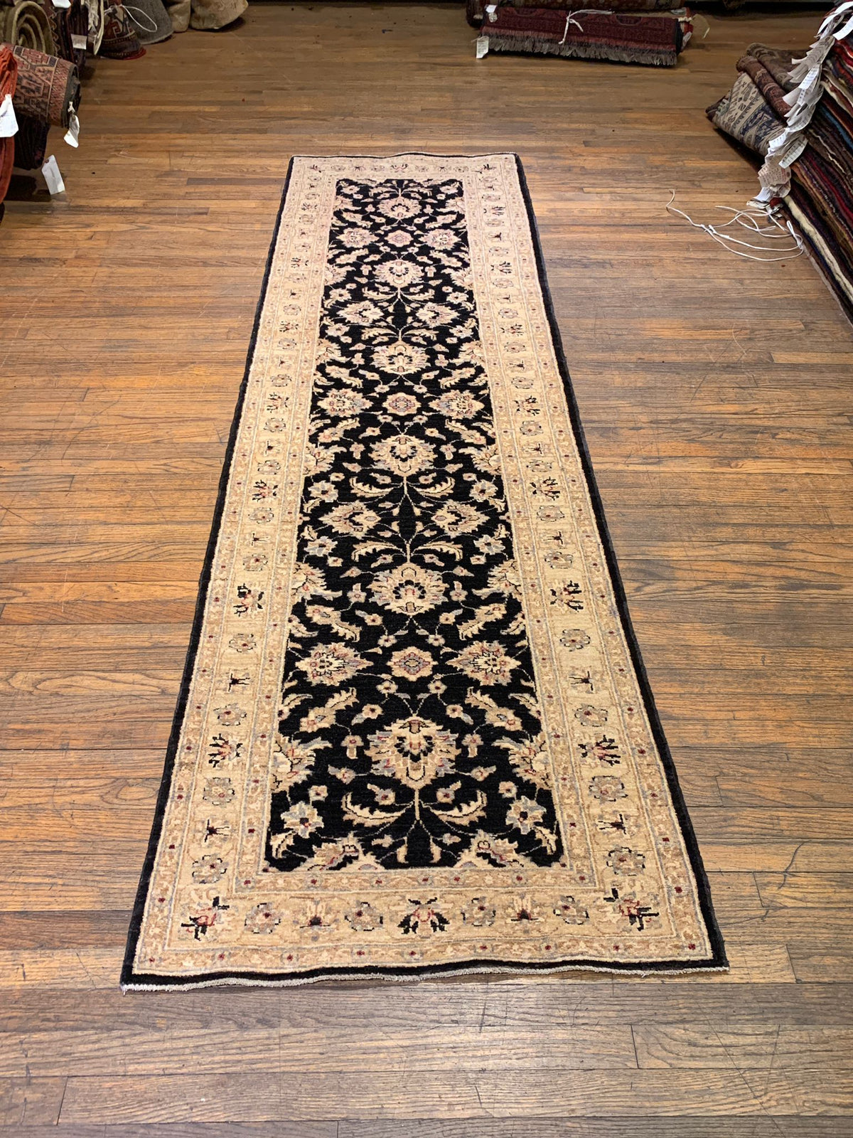 Hand-Knotted Sultanabad Vegetable-Dyed Wool Rug, 2' 7" x 9' 8" (K)