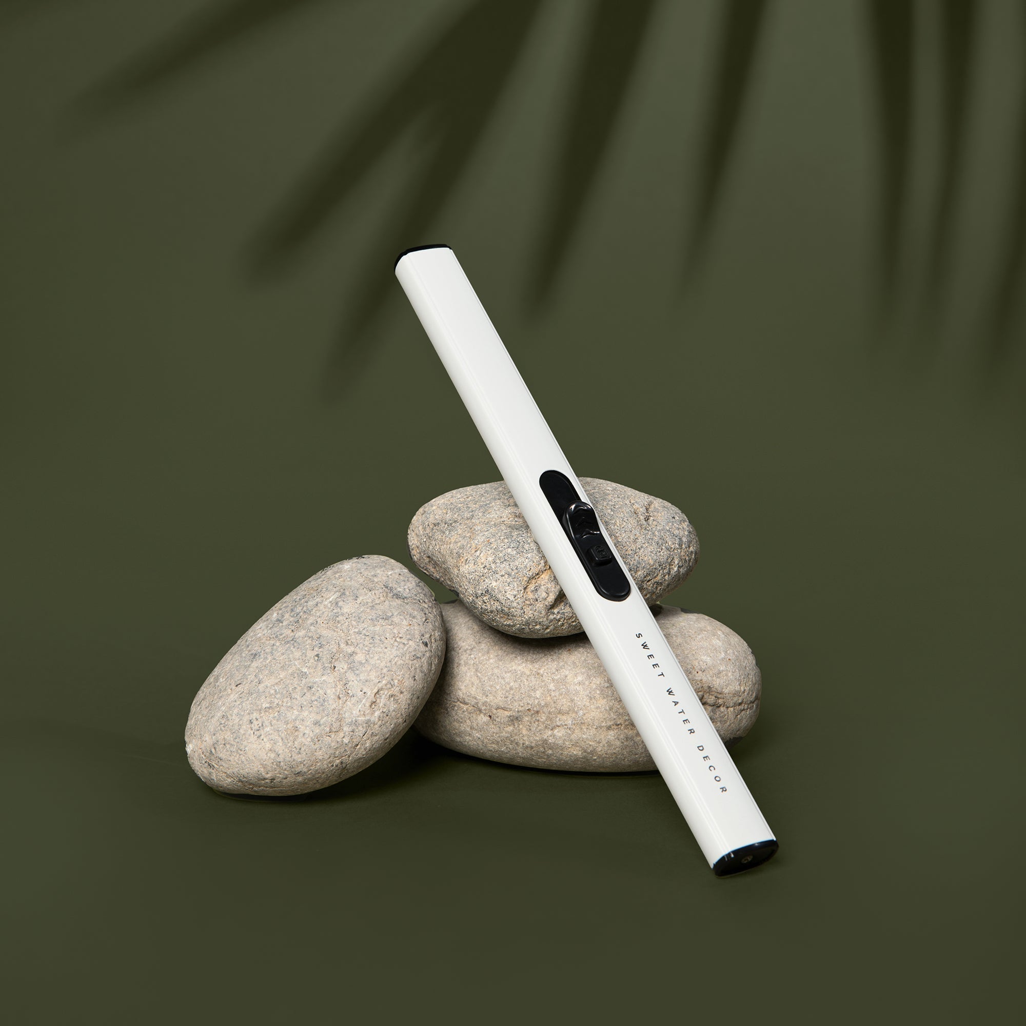 White Electric Lighter