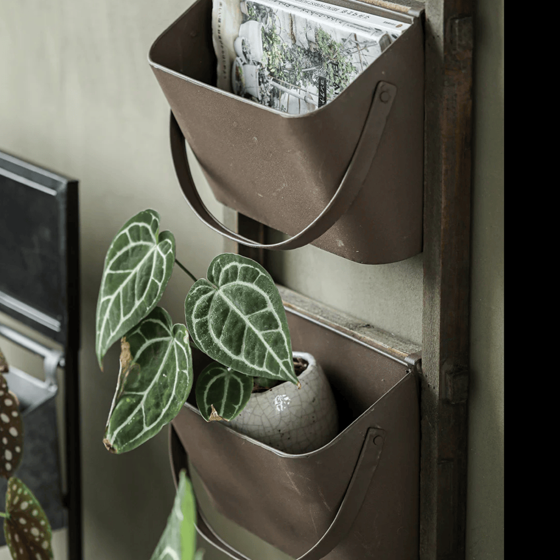Farmhouse Three-Tier Wall Pocket Organizer