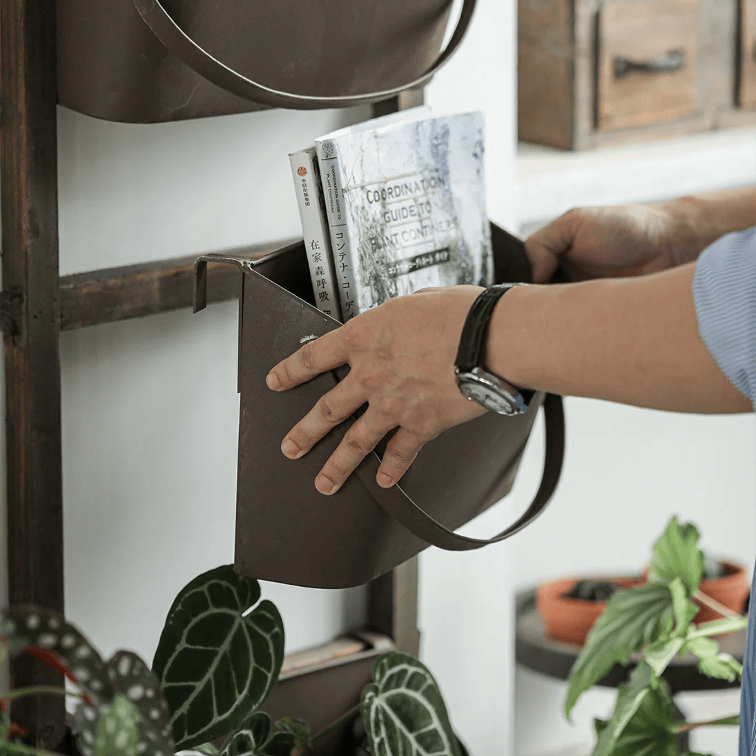 Farmhouse Three-Tier Wall Pocket Organizer