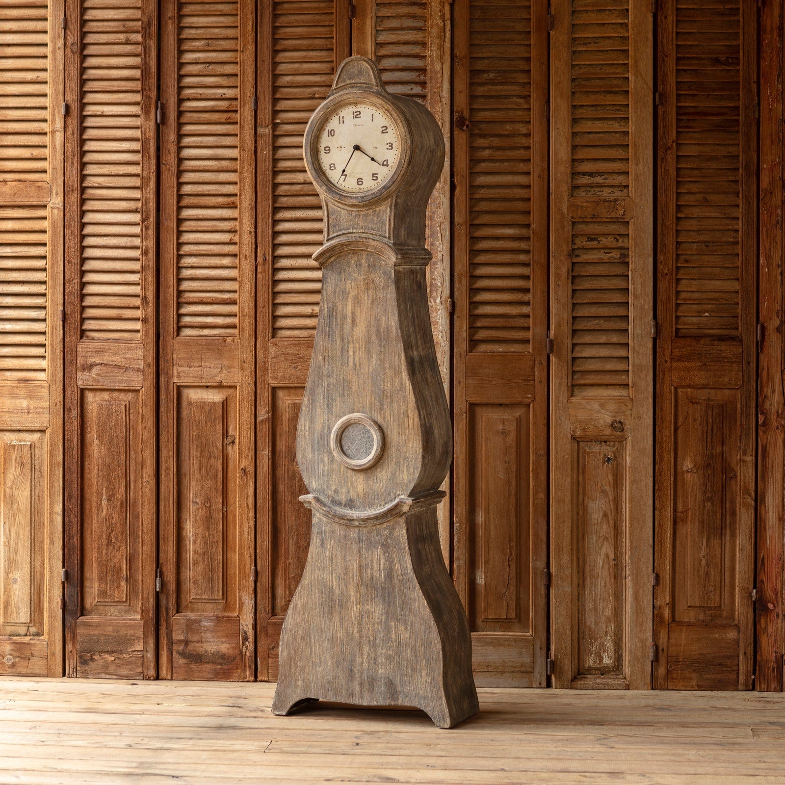 Ivy House Hall Clock
