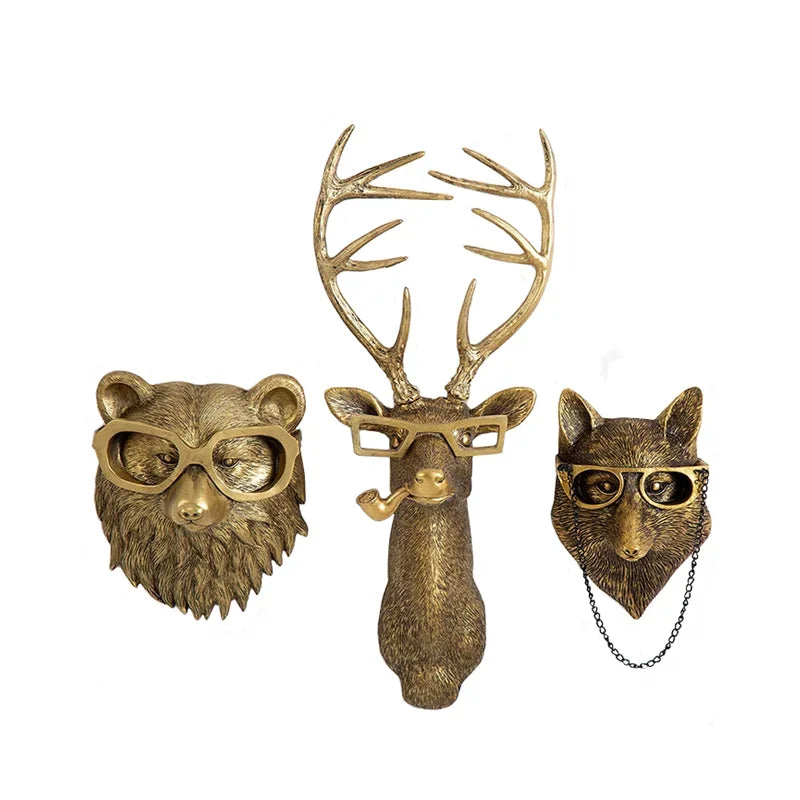 Golden Deer Head Wall Hook: Antique Bronze Resin Animal Pendant for Stylish Wall Decor