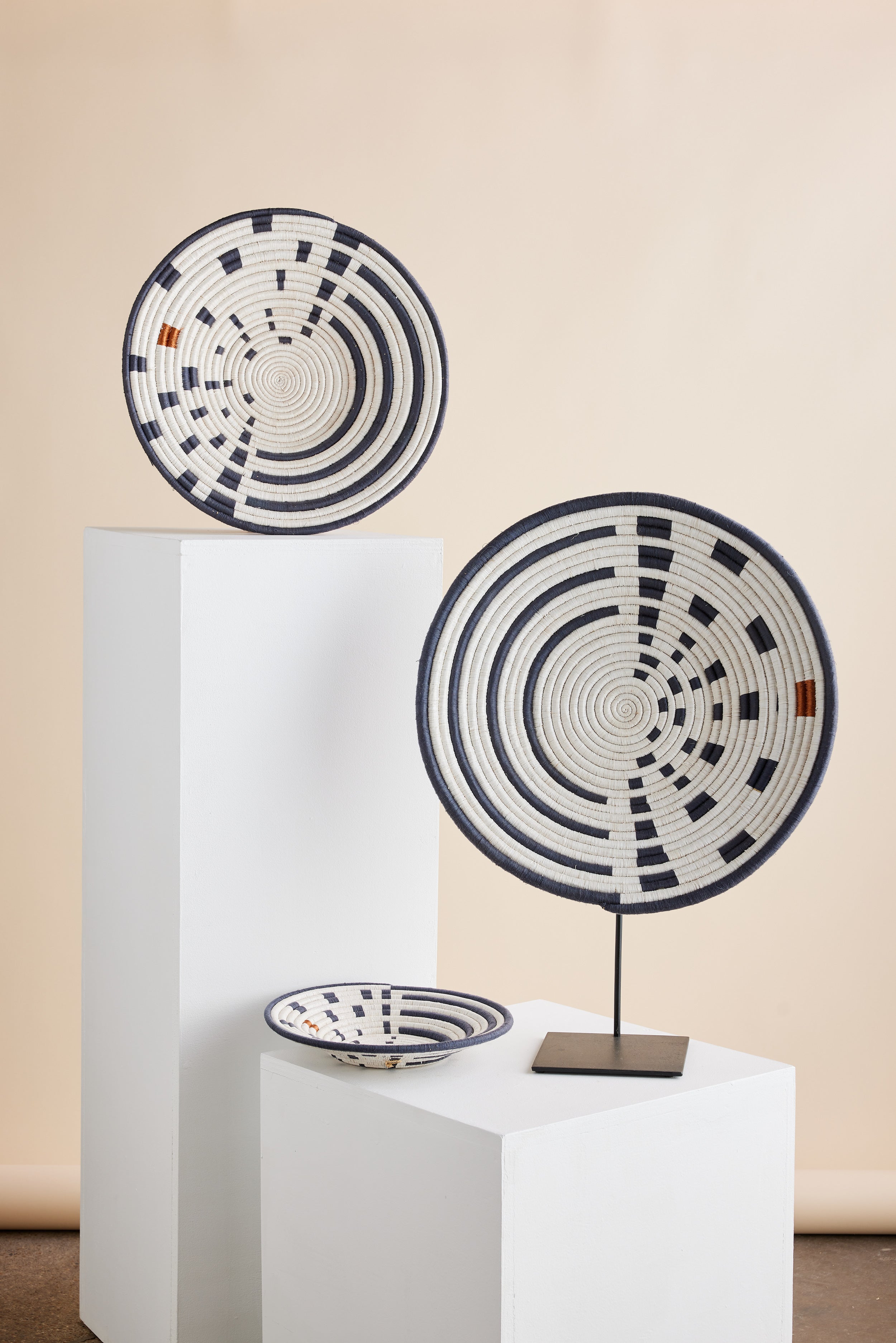 Sunrise Wall Basket
