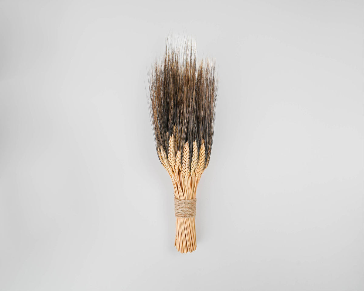 Blackbeard Wheat Stacks, Small - Grande Size