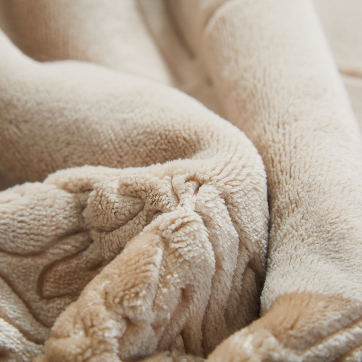 Tache Embossed Bubbly Champagne Beige Sherpa Throw Blanket (TA62088)