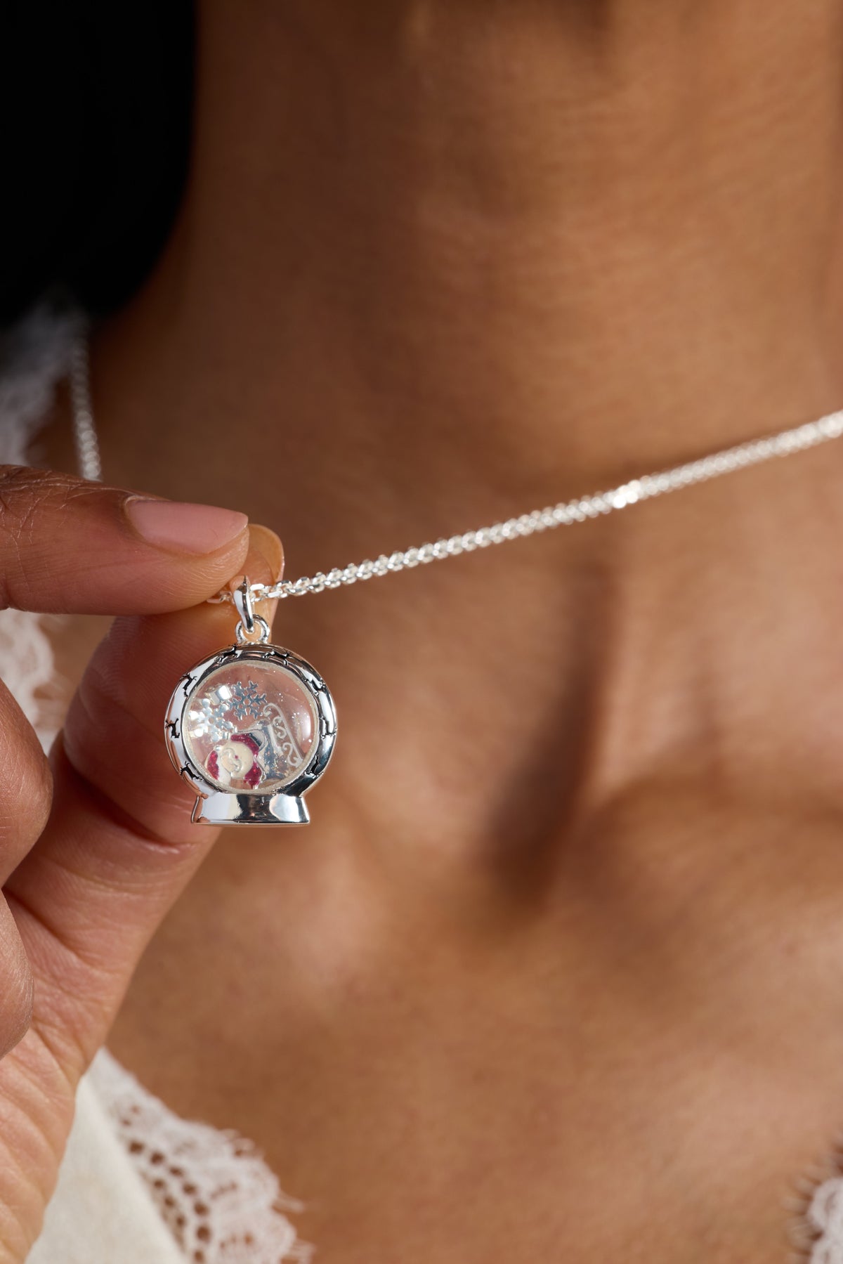Santa's Sleigh Shaker Pendant