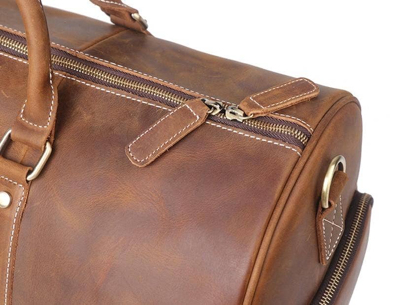 Large Leather Duffle Bag: Brown