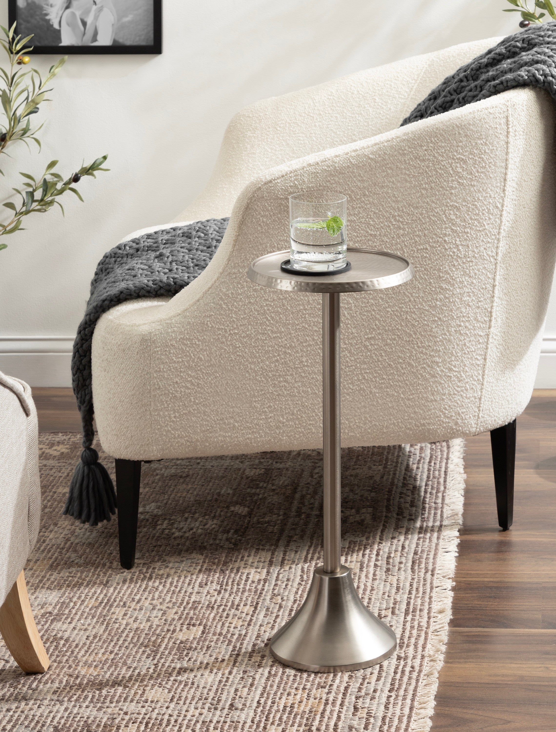 Sanzo Metal Drink Table