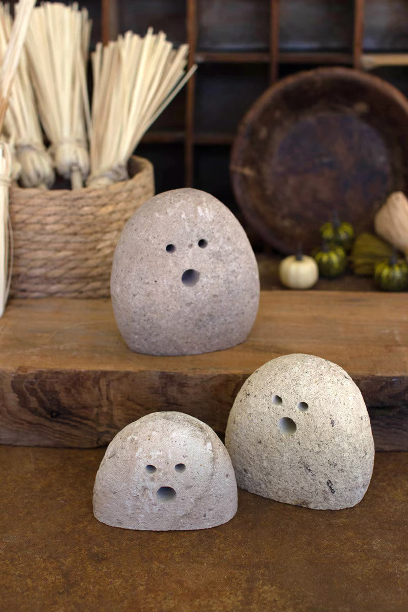 Stonehaven Tabletop Ghost Trio