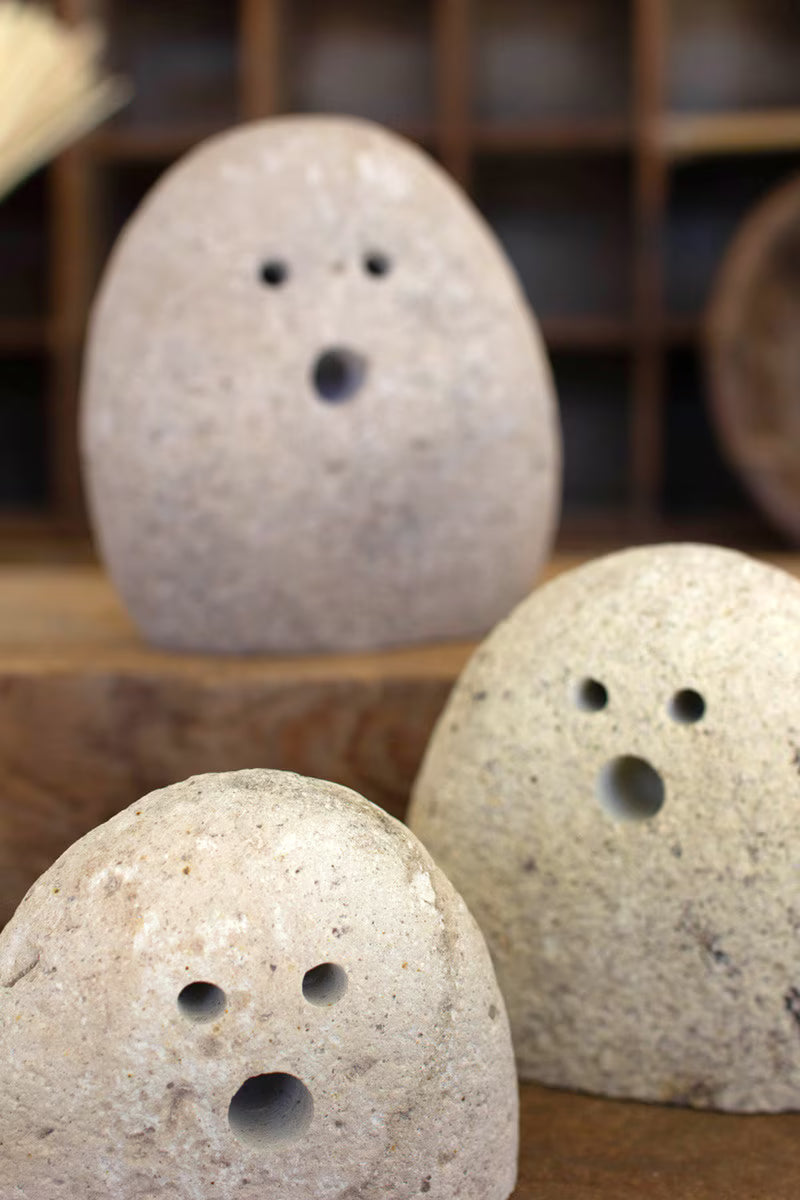 Stonehaven Tabletop Ghost Trio