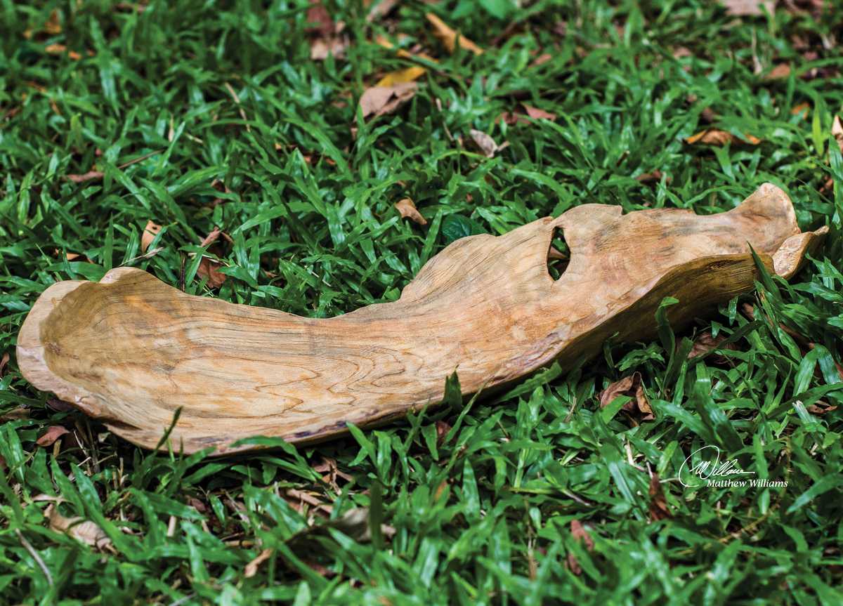 Teak Leaf Indoor-Outdoor Bowl
