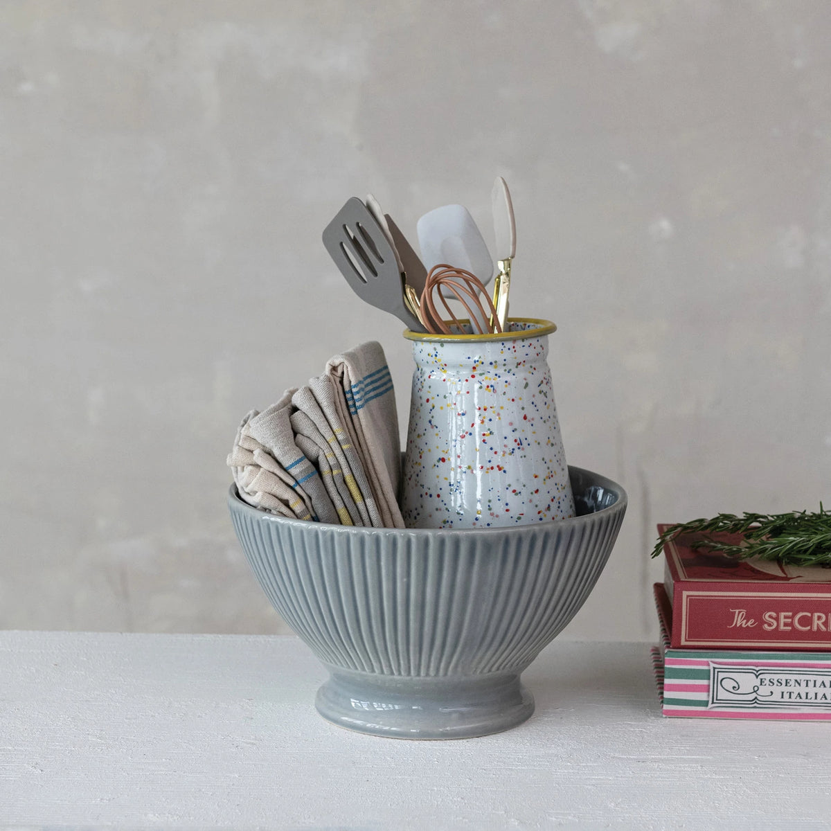 Stoneware Fluted Serving Bowl