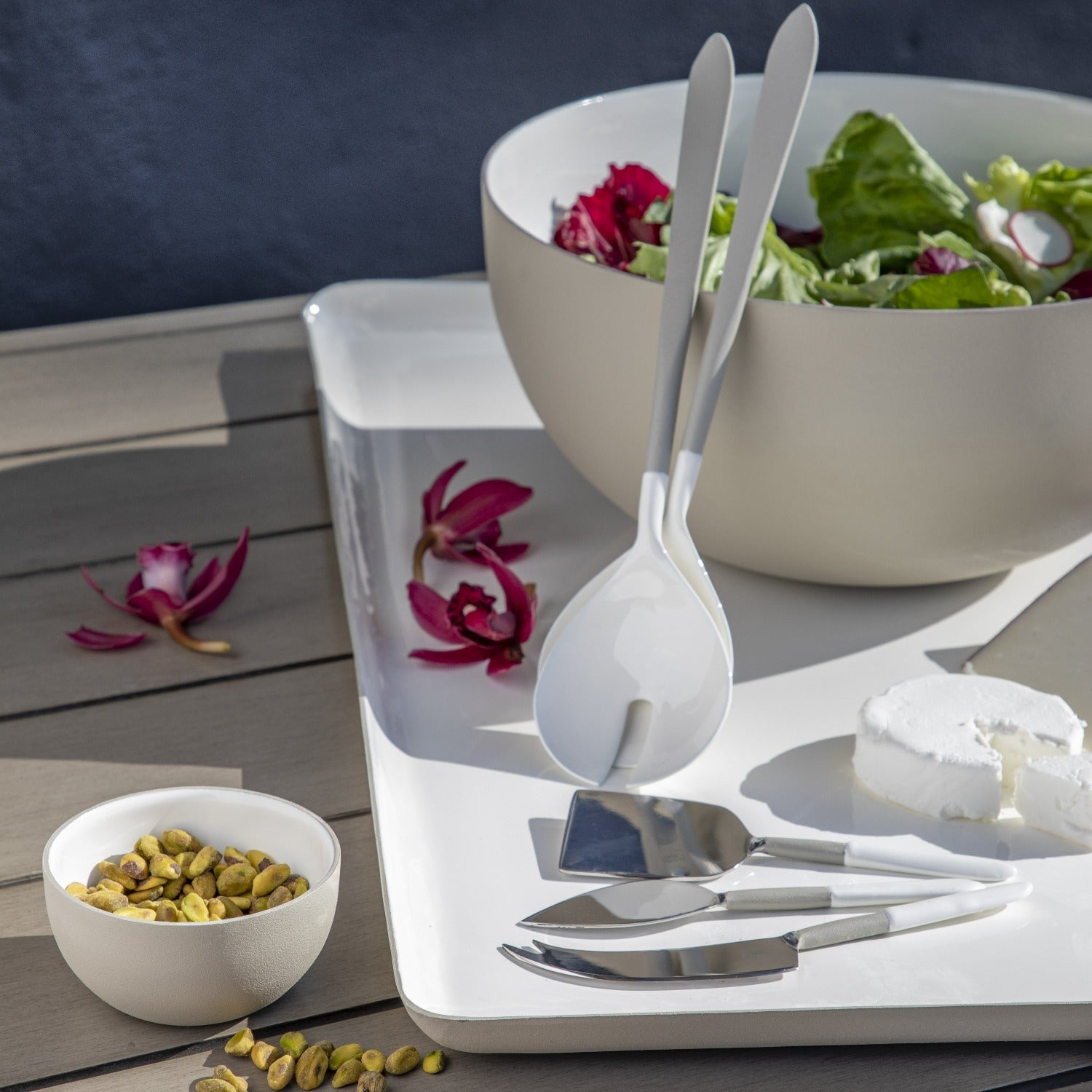 Easton Cheese Set, Dove