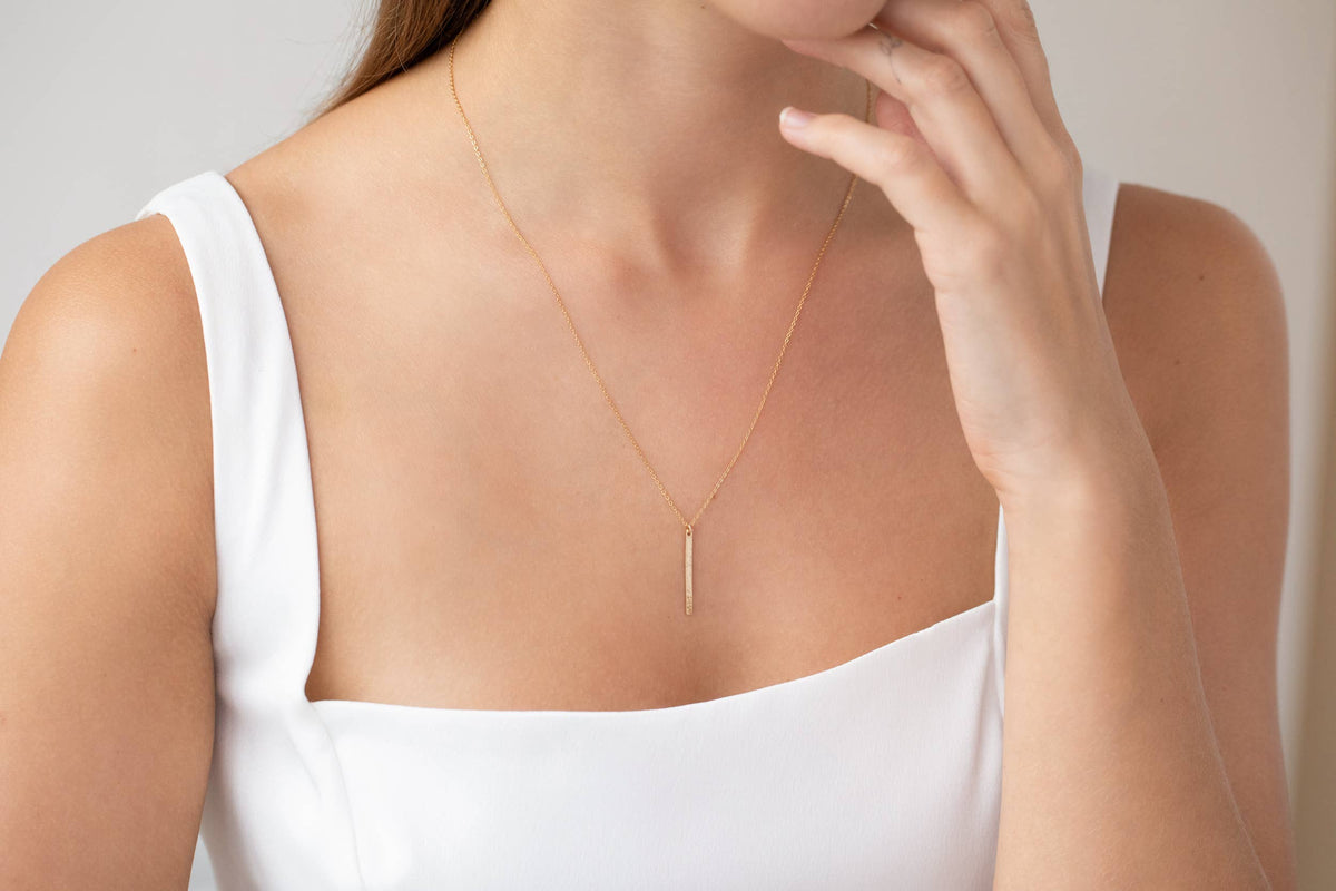 Dainty Bar Necklace