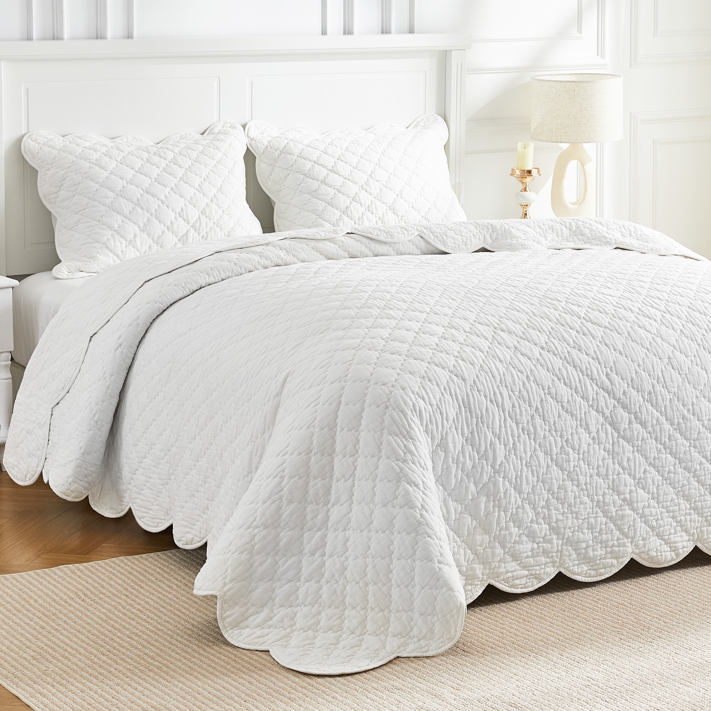 Diamond Scallop Cotton Voile Hand Stitched Quilt Set