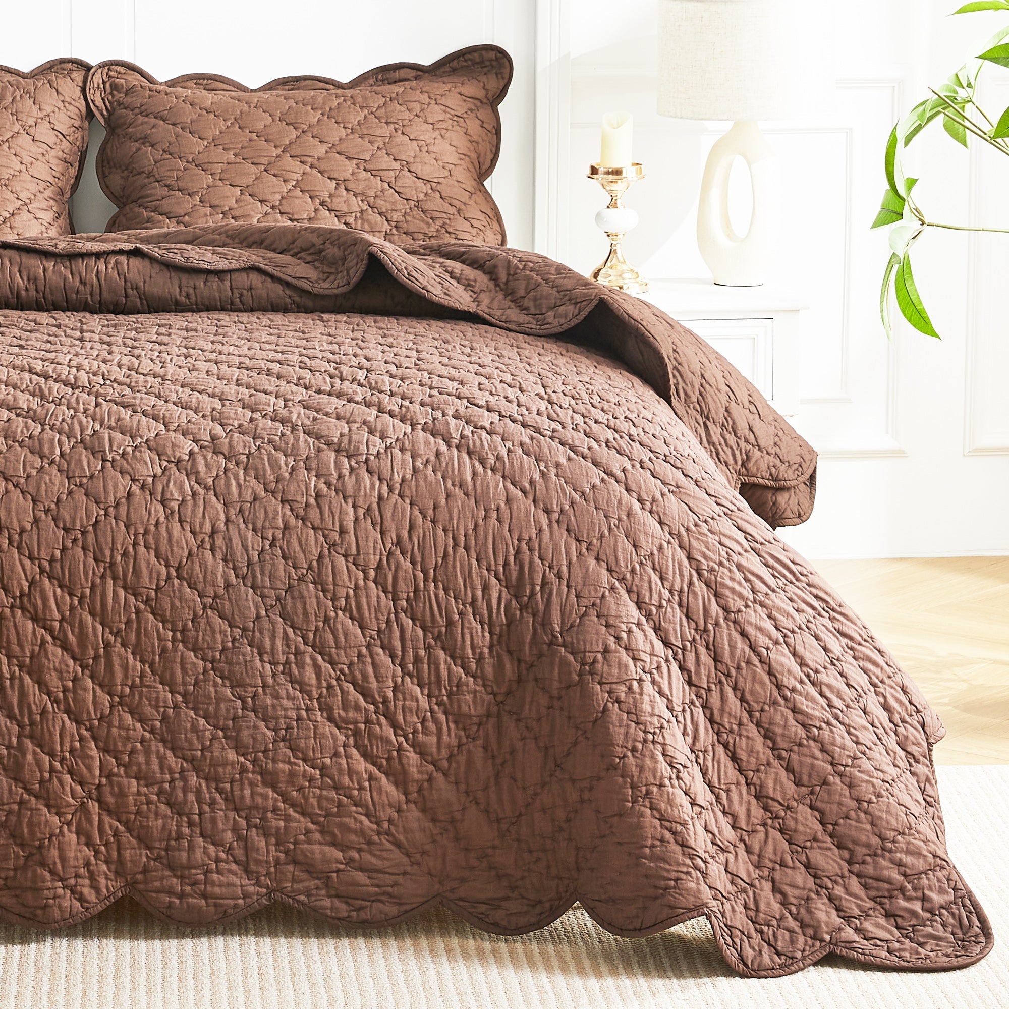 Diamond Scallop Cotton Voile Hand Stitched Quilt Set