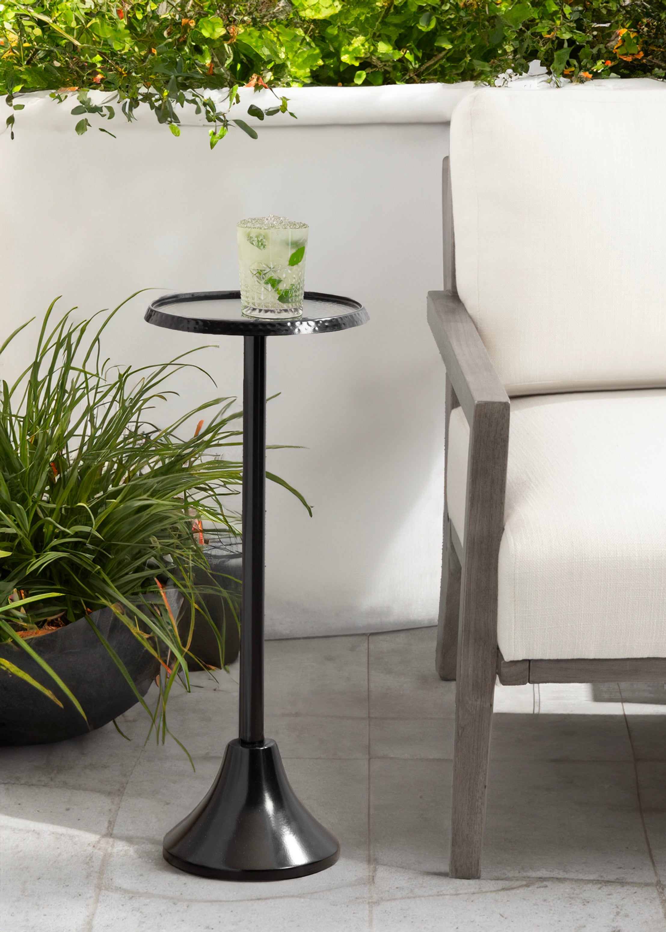 Sanzo Metal Drink Table