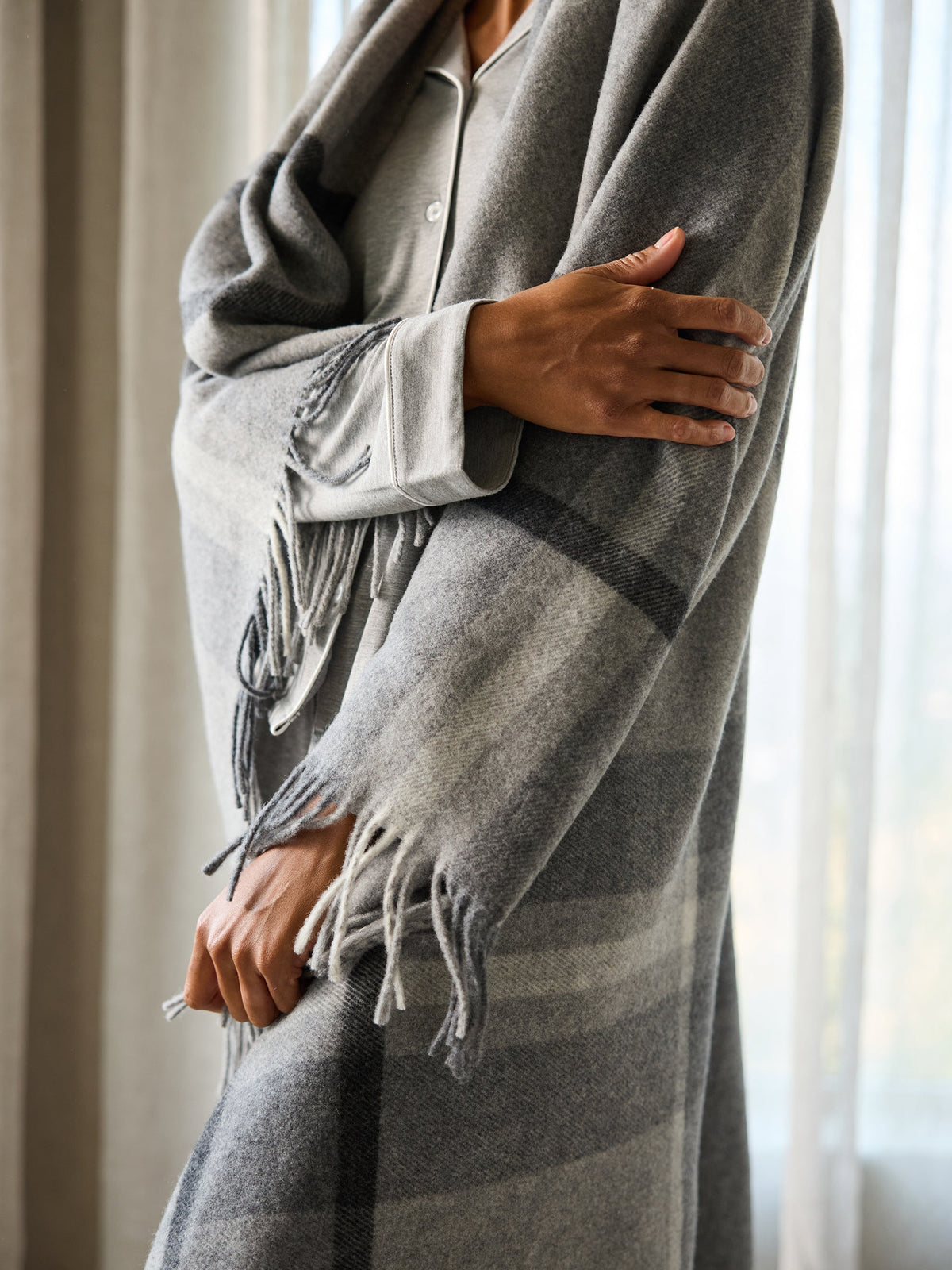 Lucca Throw