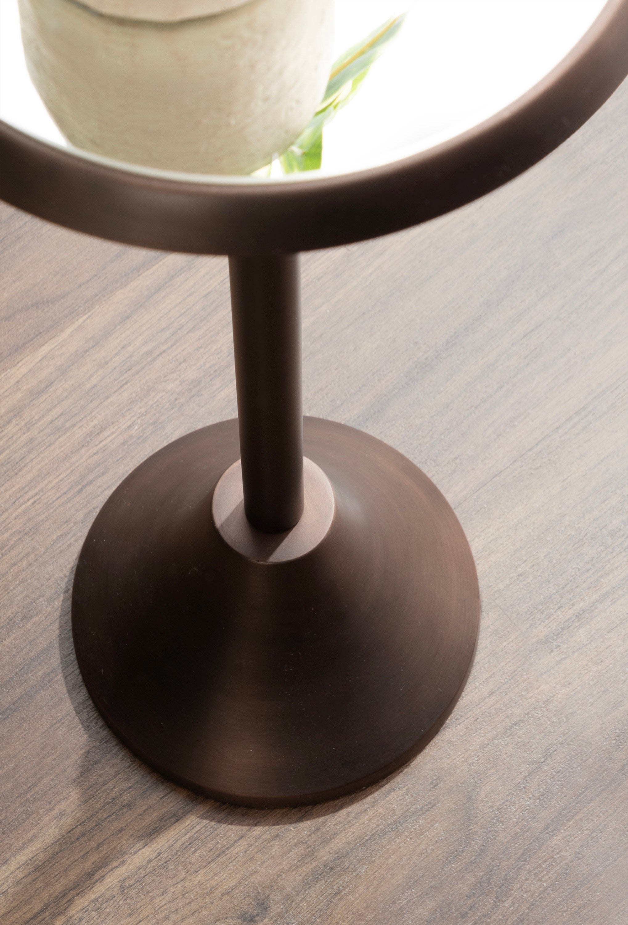 Sanzo Metal Drink Table