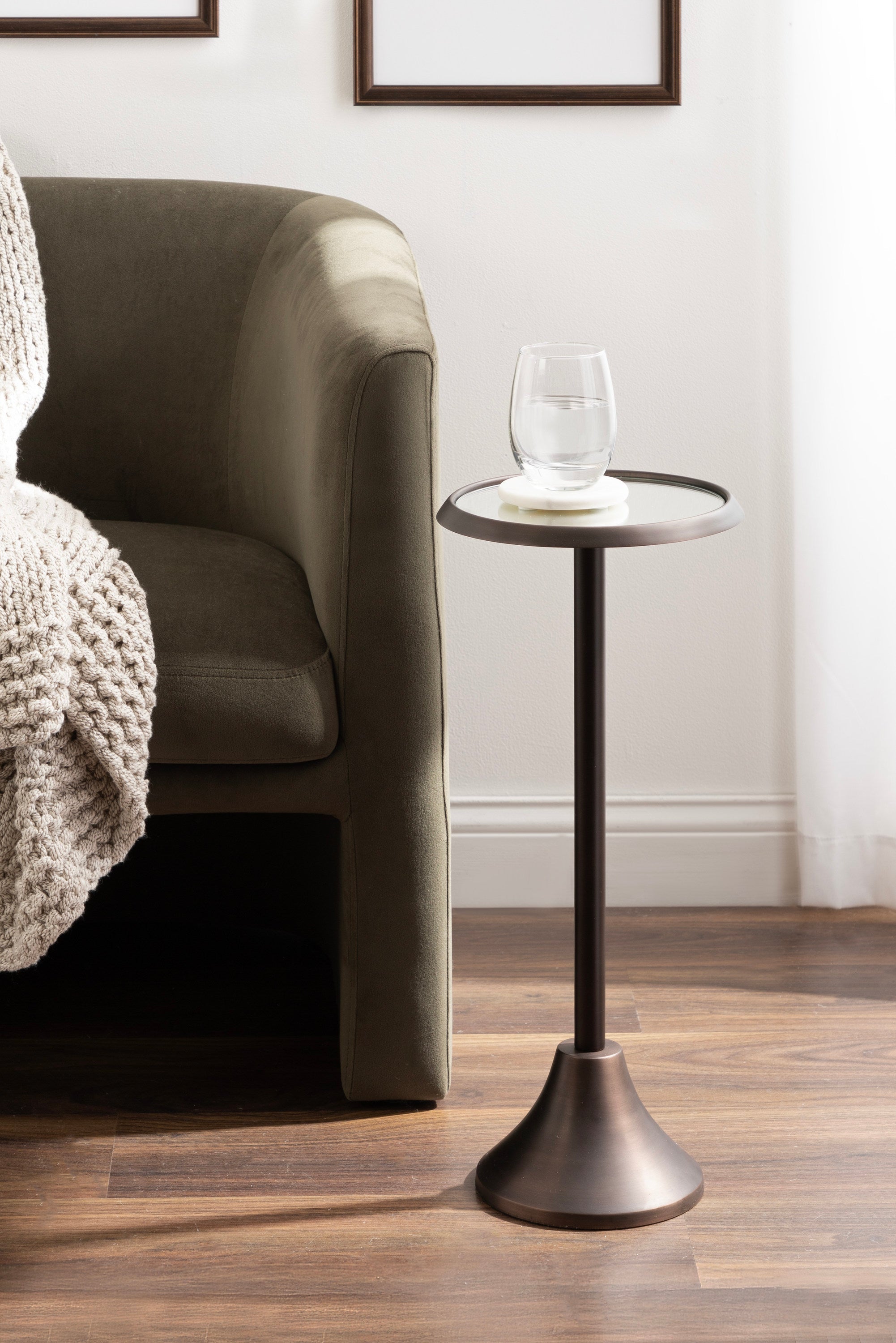 Sanzo Metal Drink Table