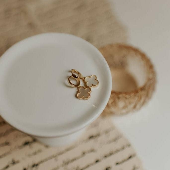 Elizabeth Clover Earrings